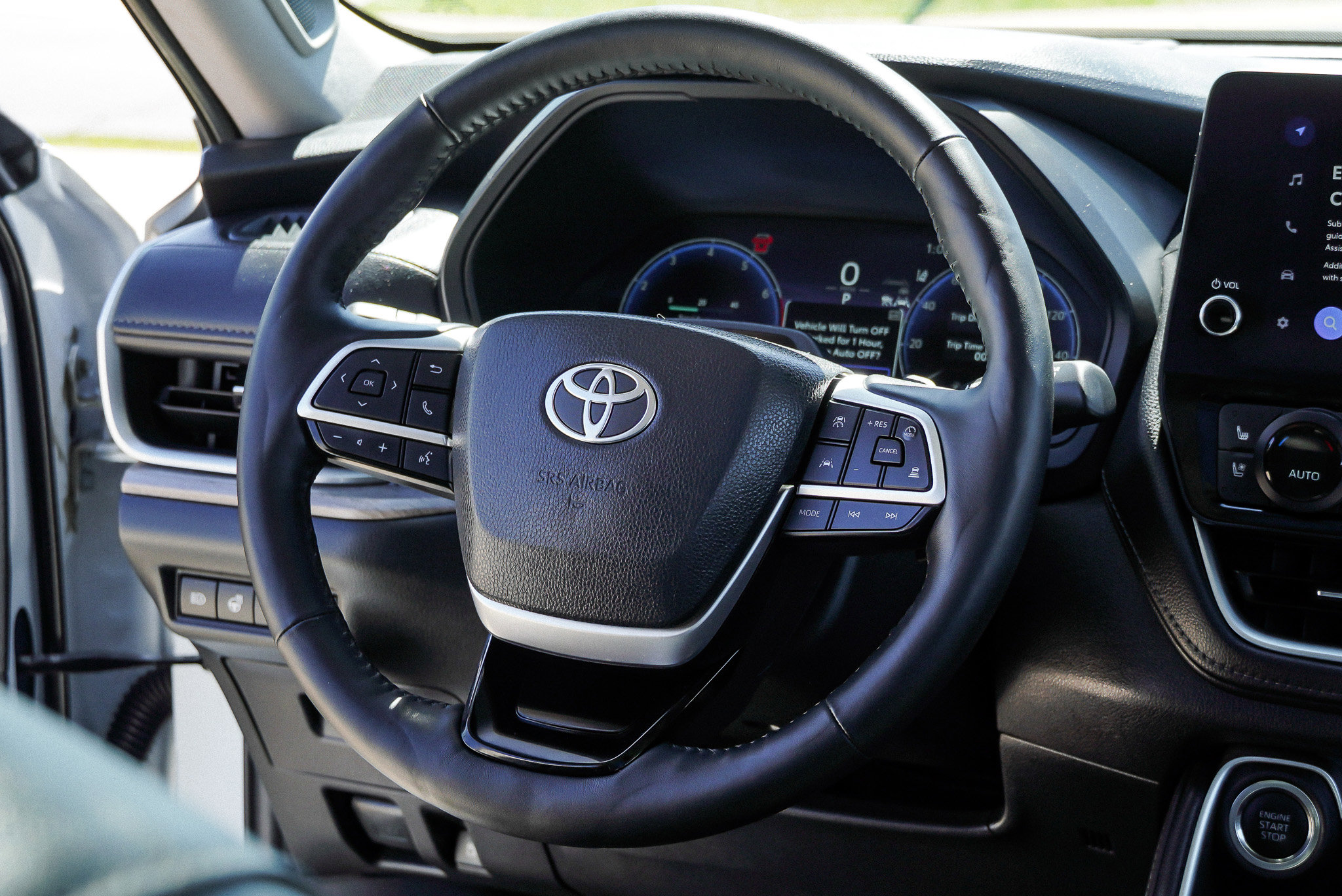 2025 Toyota Grand Highlander Platinum - Photo 36