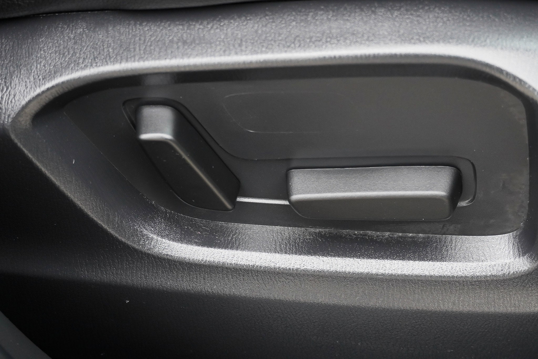 2025 Mazda CX-5 S Carbon Edition - Photo 25