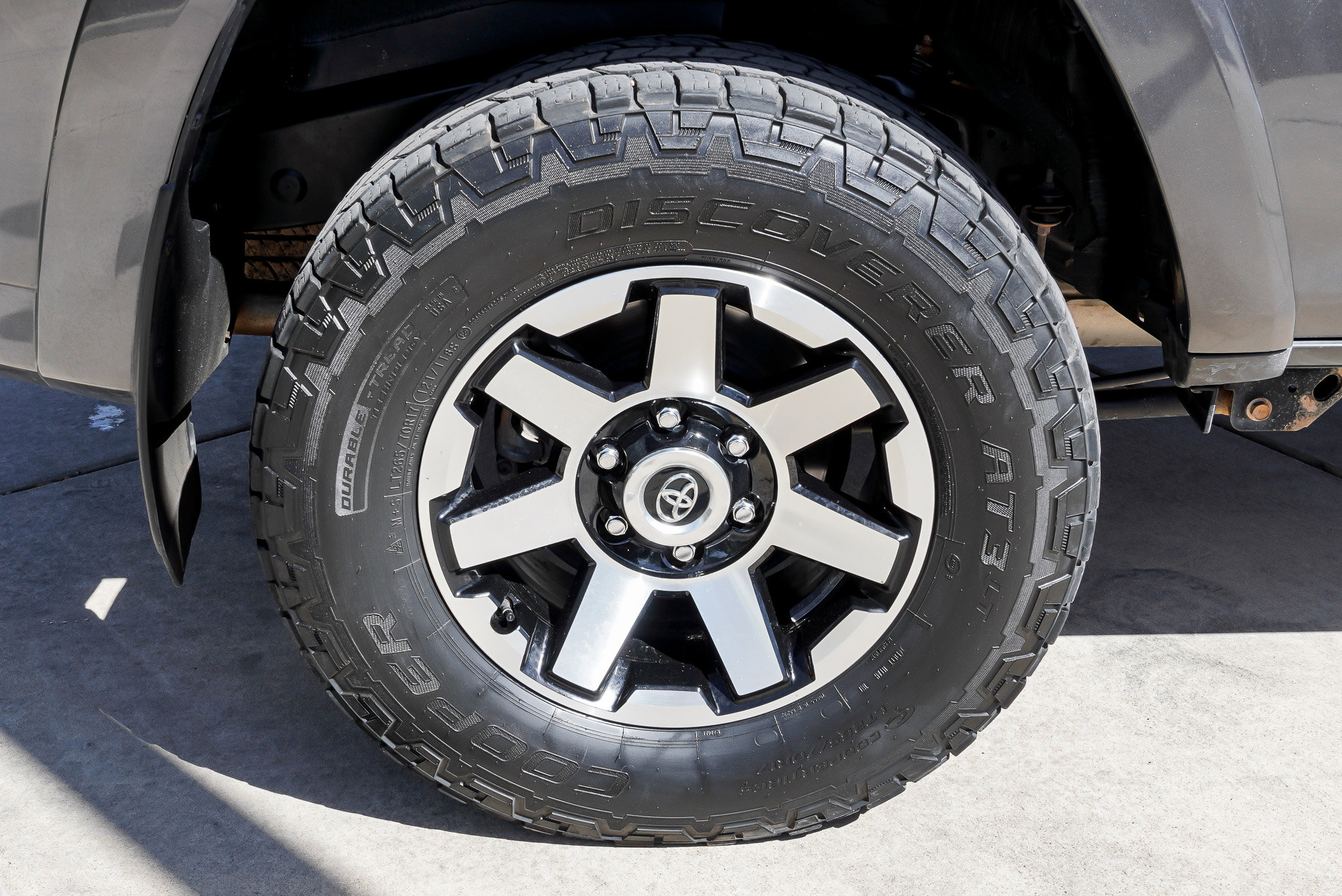 2023 Toyota 4Runner TRD Off-Road - Photo 11