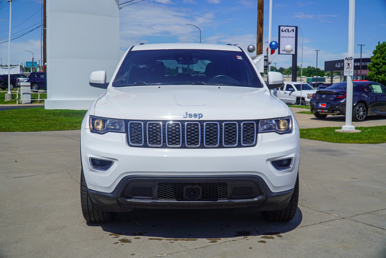 Used 2022 Jeep Grand Cherokee WK Laredo X with VIN 1C4RJFAG6NC120765 for sale in Riverdale, UT