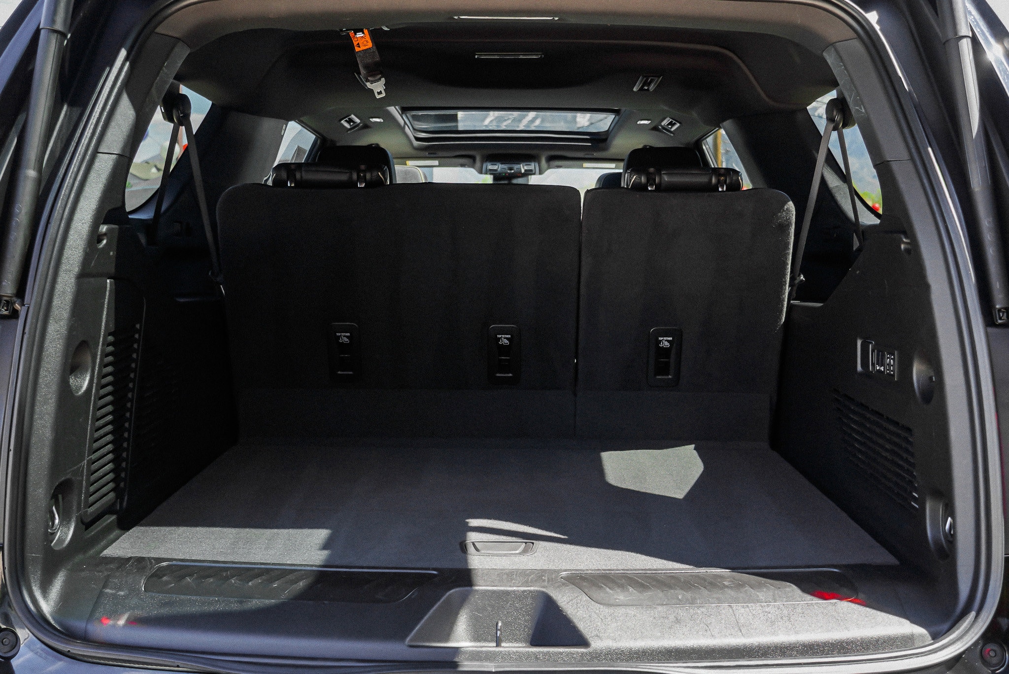 2024 GMC Yukon XL SLT - Photo 14
