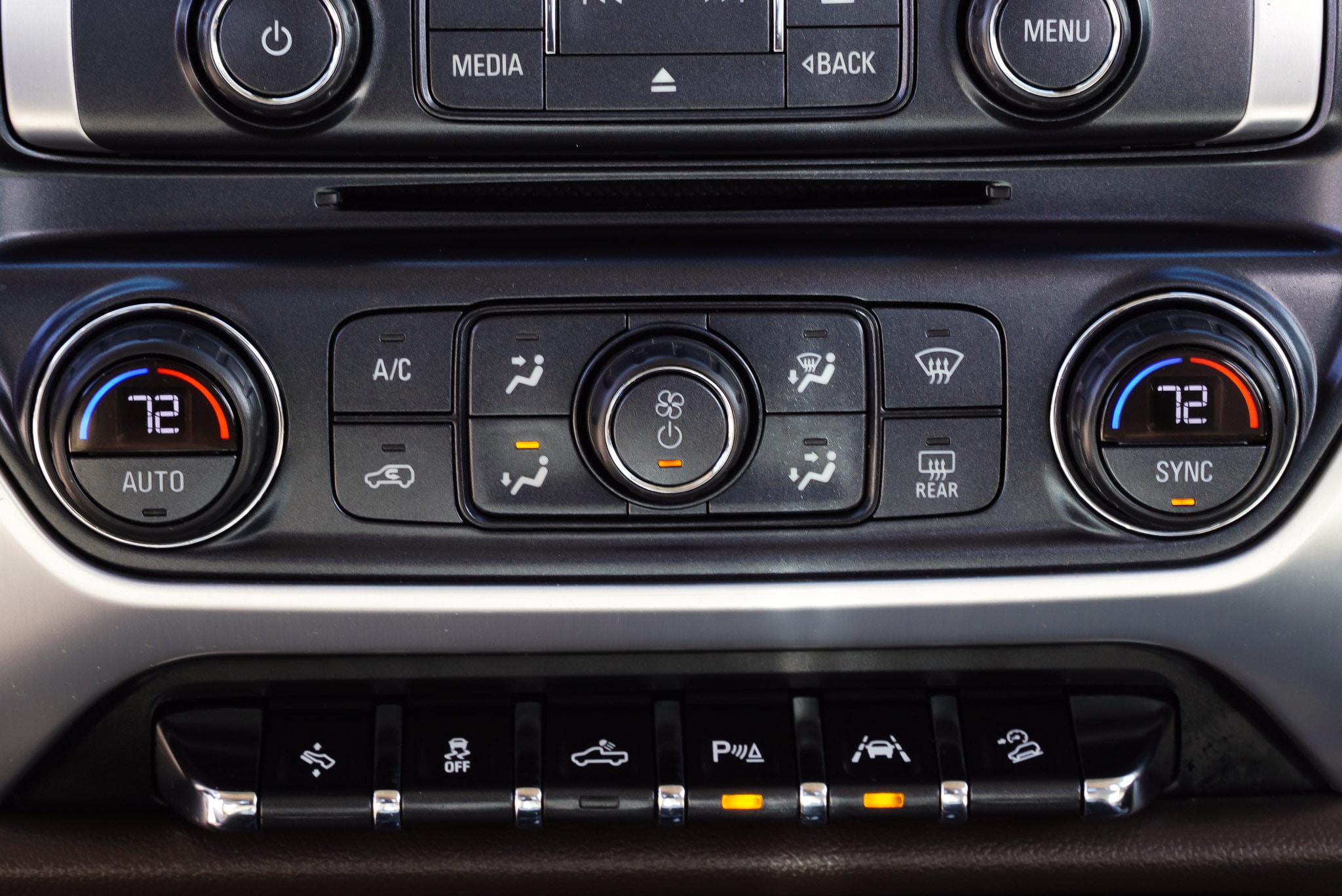 2018 GMC Sierra 1500 SLT - Photo 36
