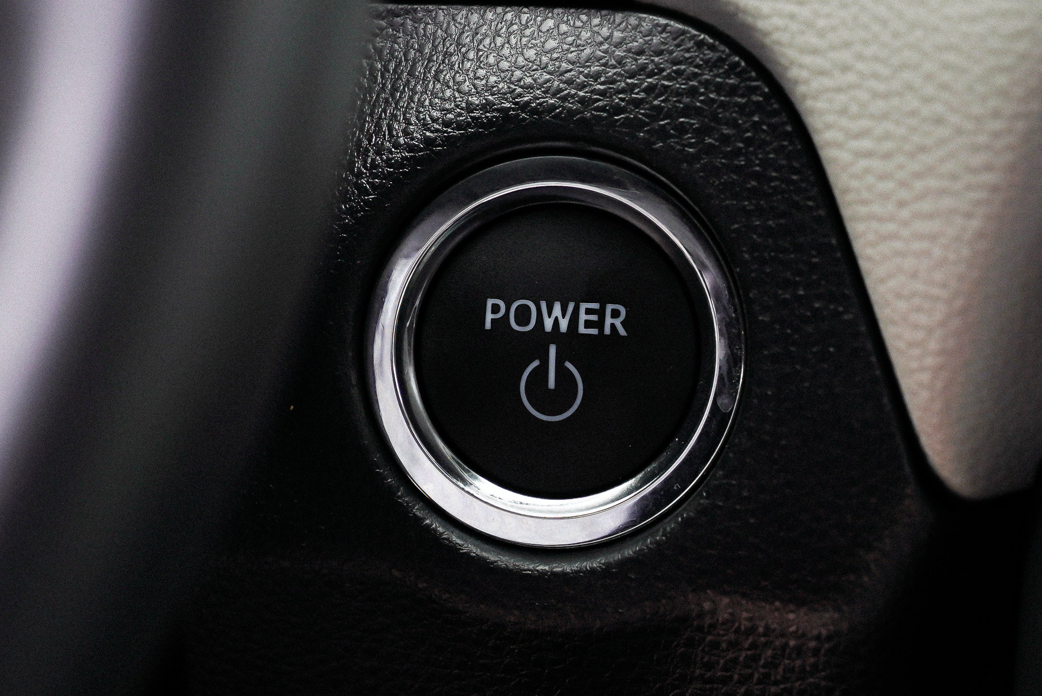 2023 Toyota RAV4 XLE Premium - Photo 39