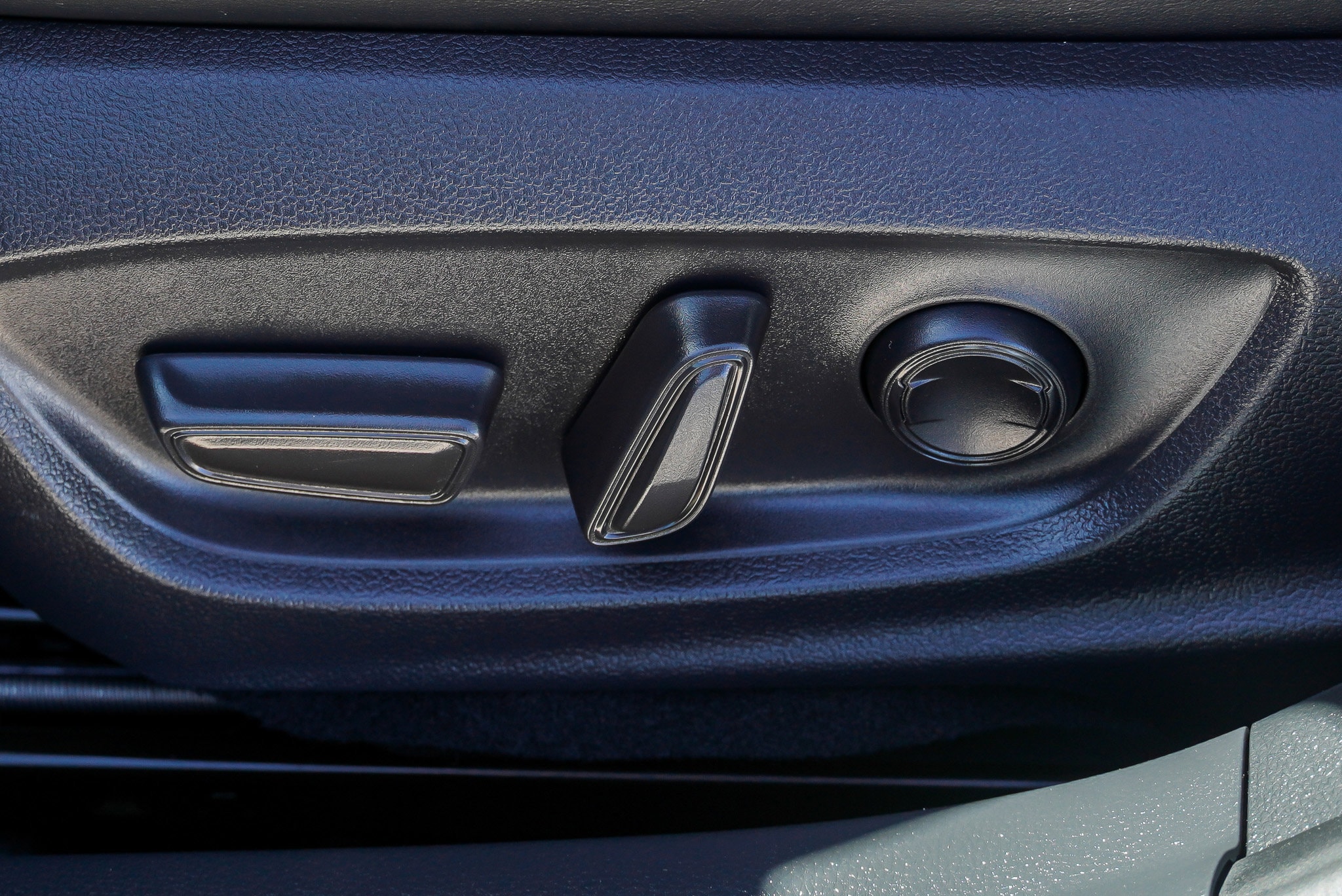 2024 Toyota Prius XLE - Photo 17
