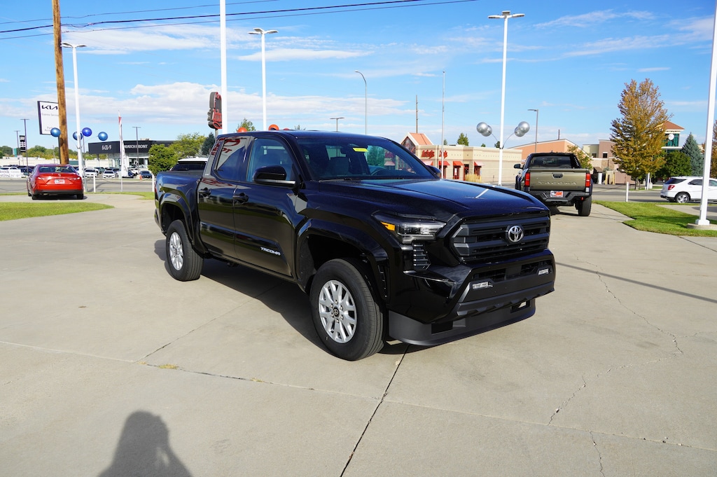 New 2025 Toyota Tacoma SR5 Truck Double Cab