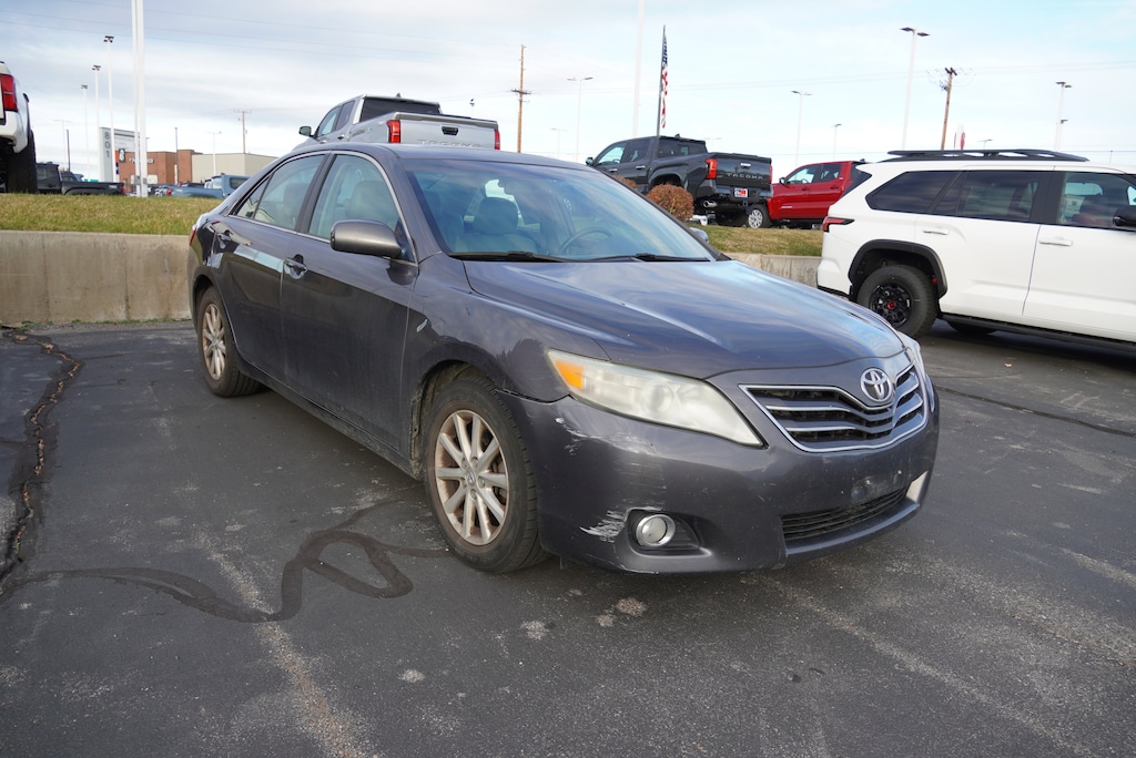 Used 2011 Toyota Camry XLE Sedan