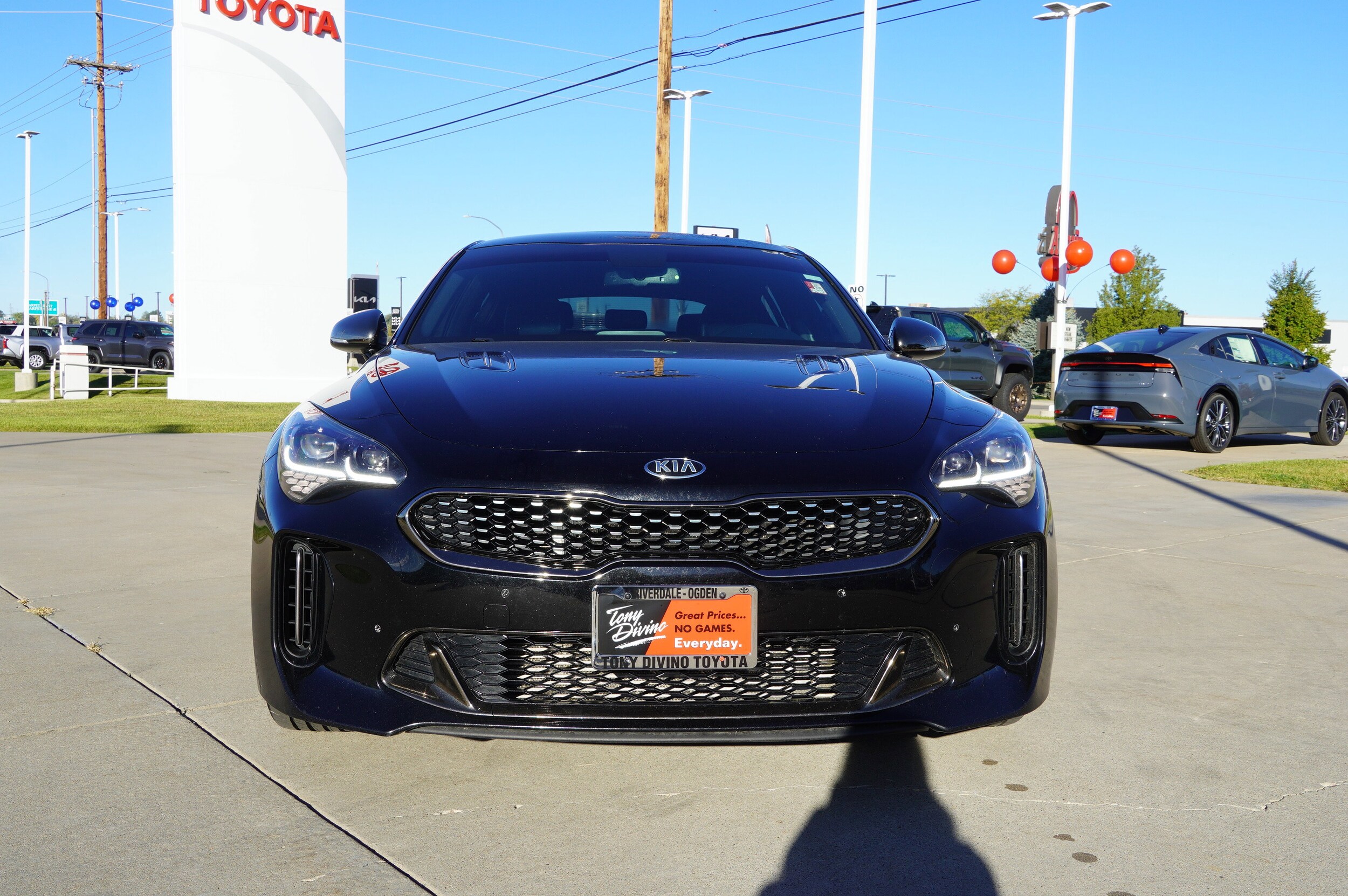2020 Kia Stinger GT photo 2