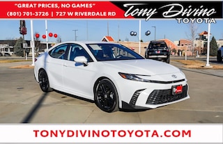 2025 Toyota Camry SE Sedan