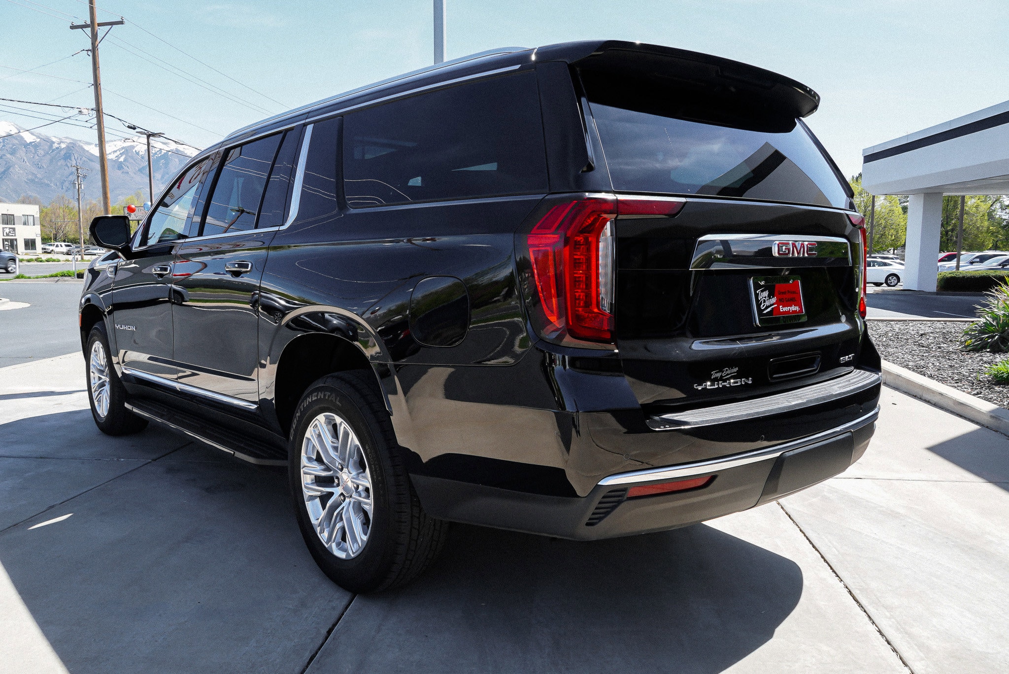 2024 GMC Yukon XL SLT - Photo 6