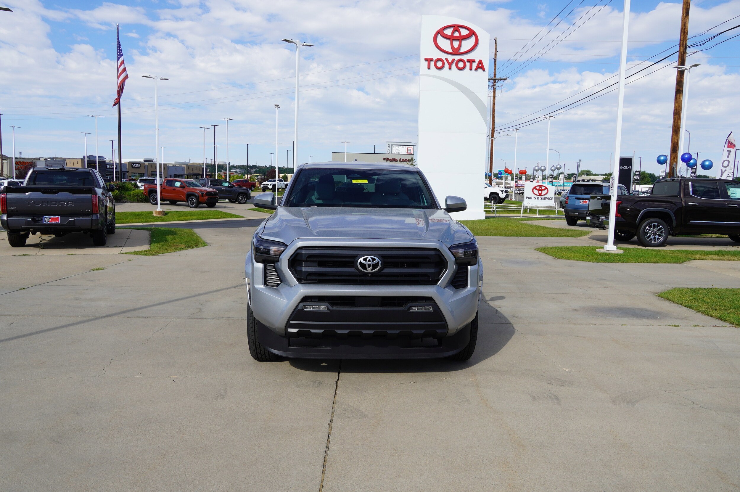2025 Toyota Tacoma SR5 photo 3