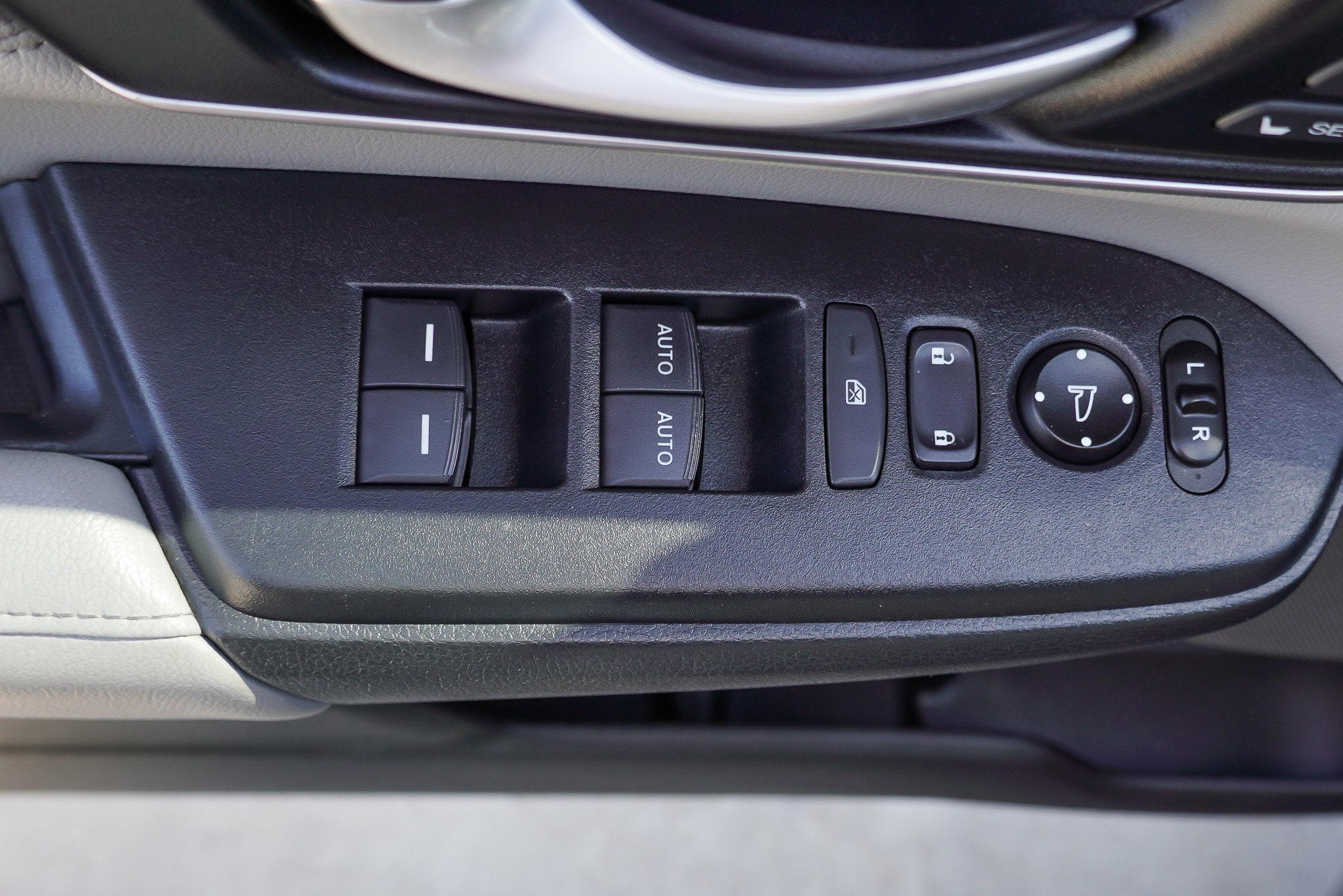 2020 Honda CR-V Touring - Photo 21