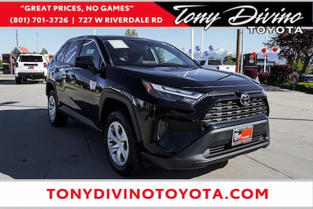 2024 Toyota RAV4 LE SUV