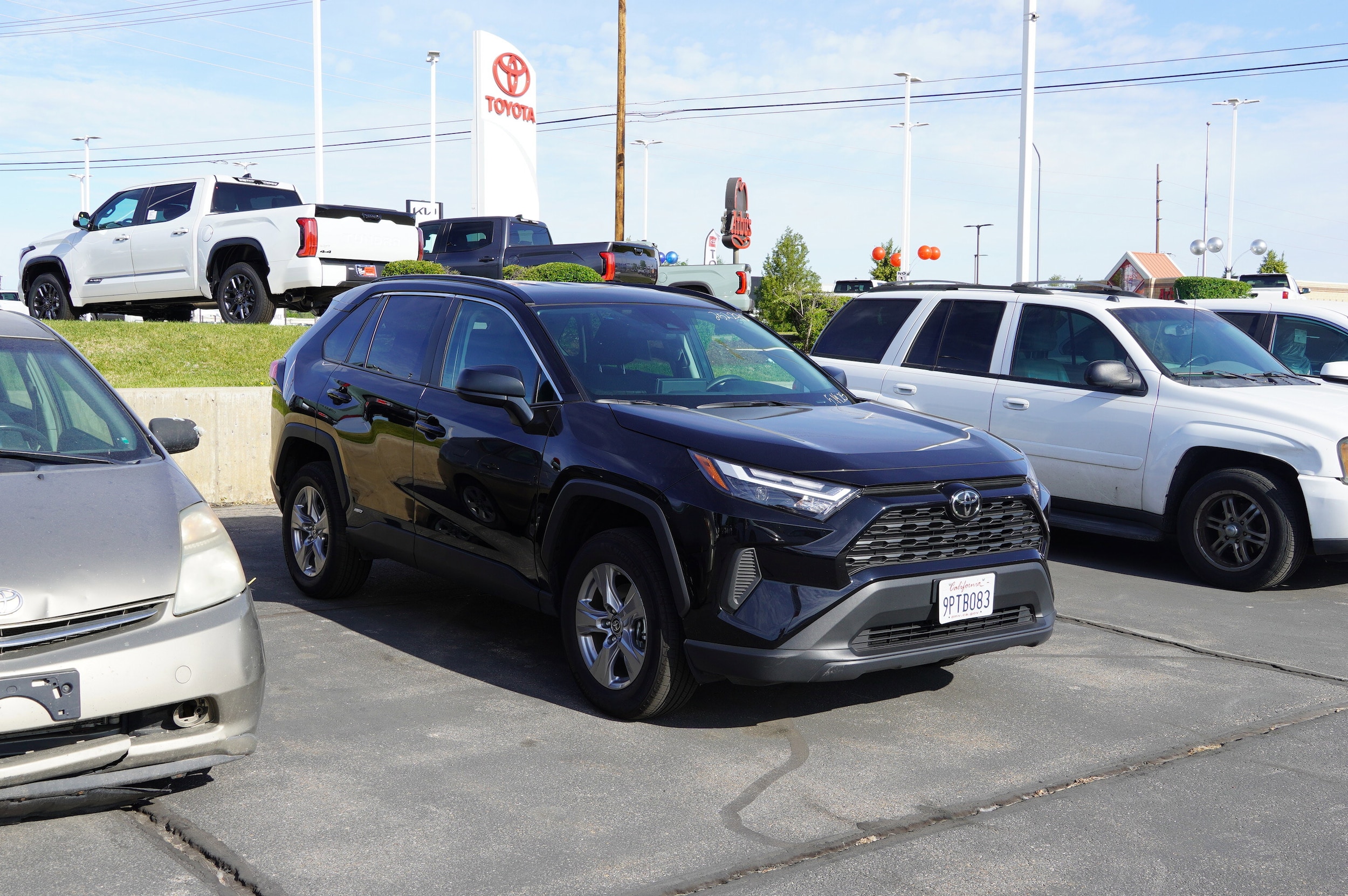 Used 2025 Toyota RAV4 LE with VIN 2T3LWRFV7SW252278 for sale in Northfield, Minnesota