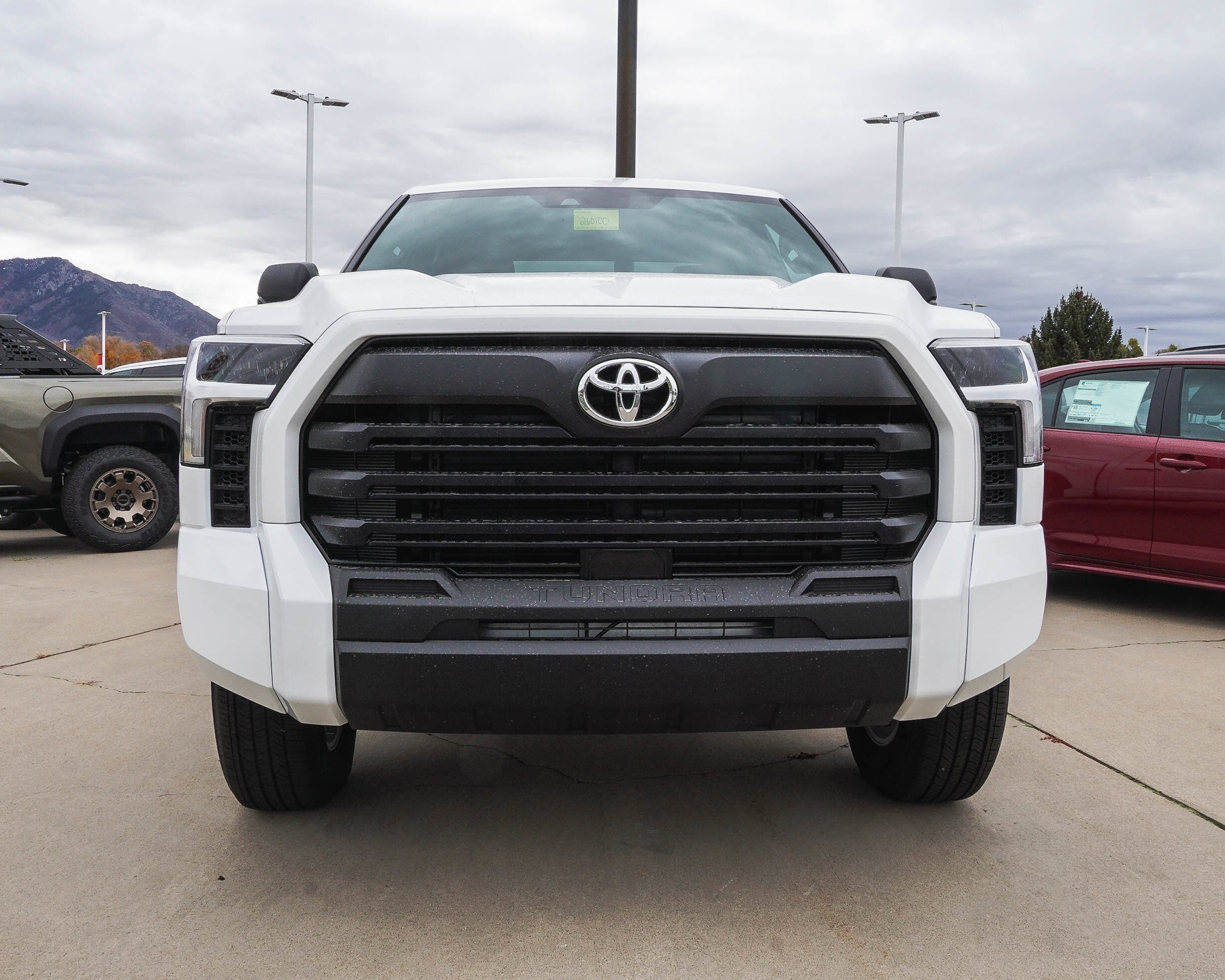 2026 Toyota Tundra SR5 CrewMax photo 3