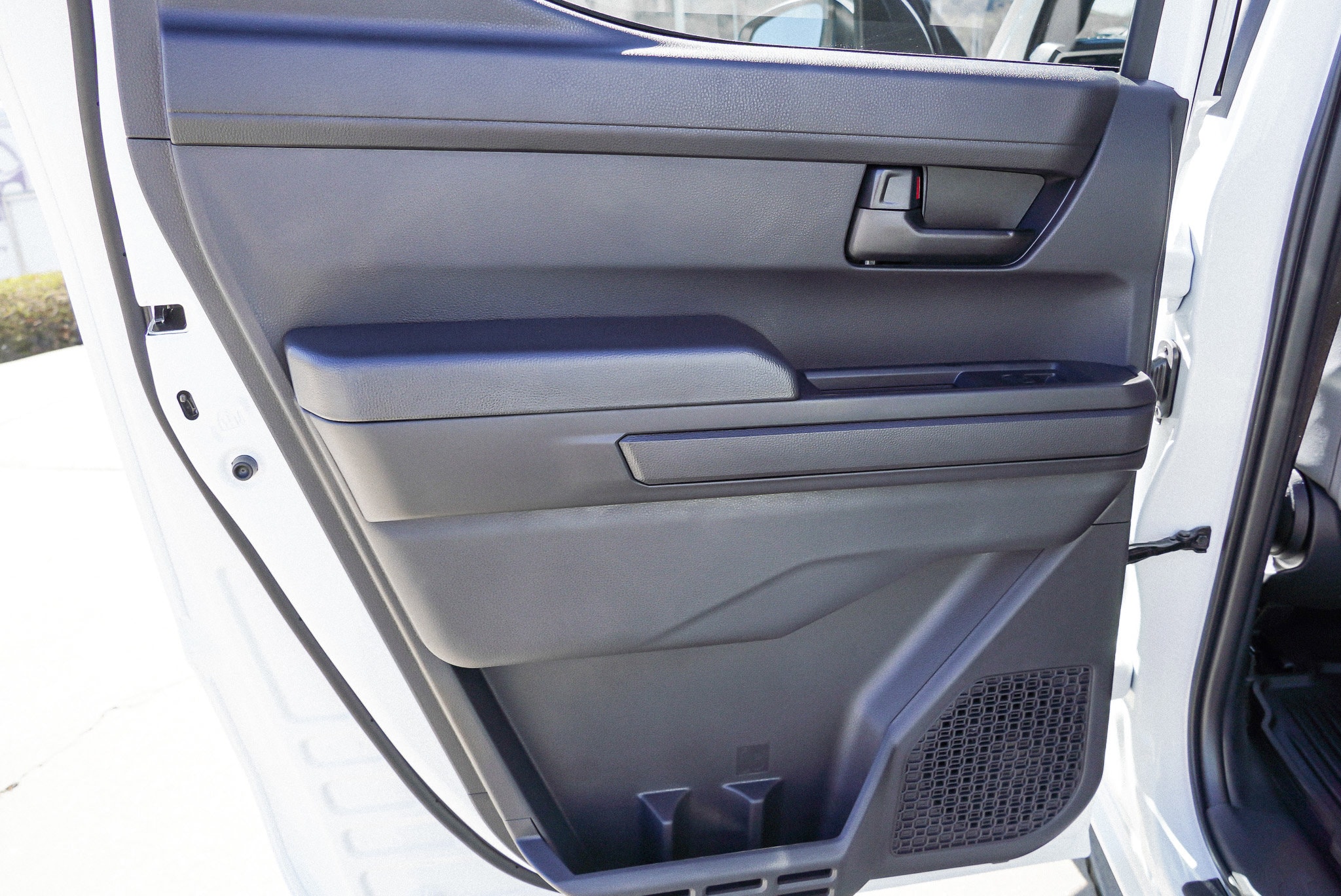2026 Toyota Tacoma SR5 - Photo 23
