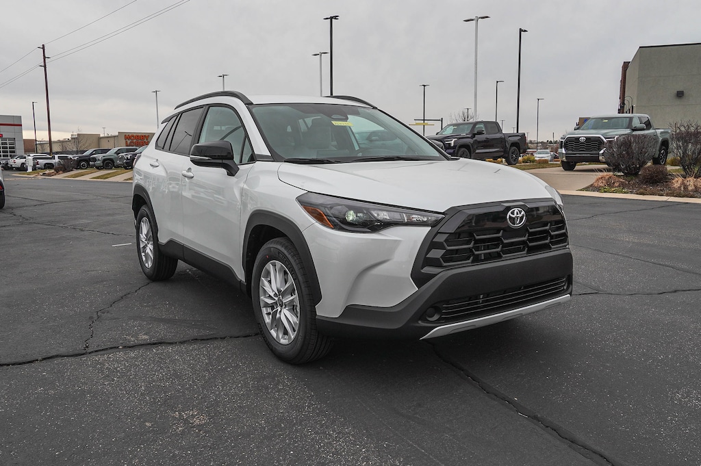 New 2026 Toyota Corolla Cross LE SUV