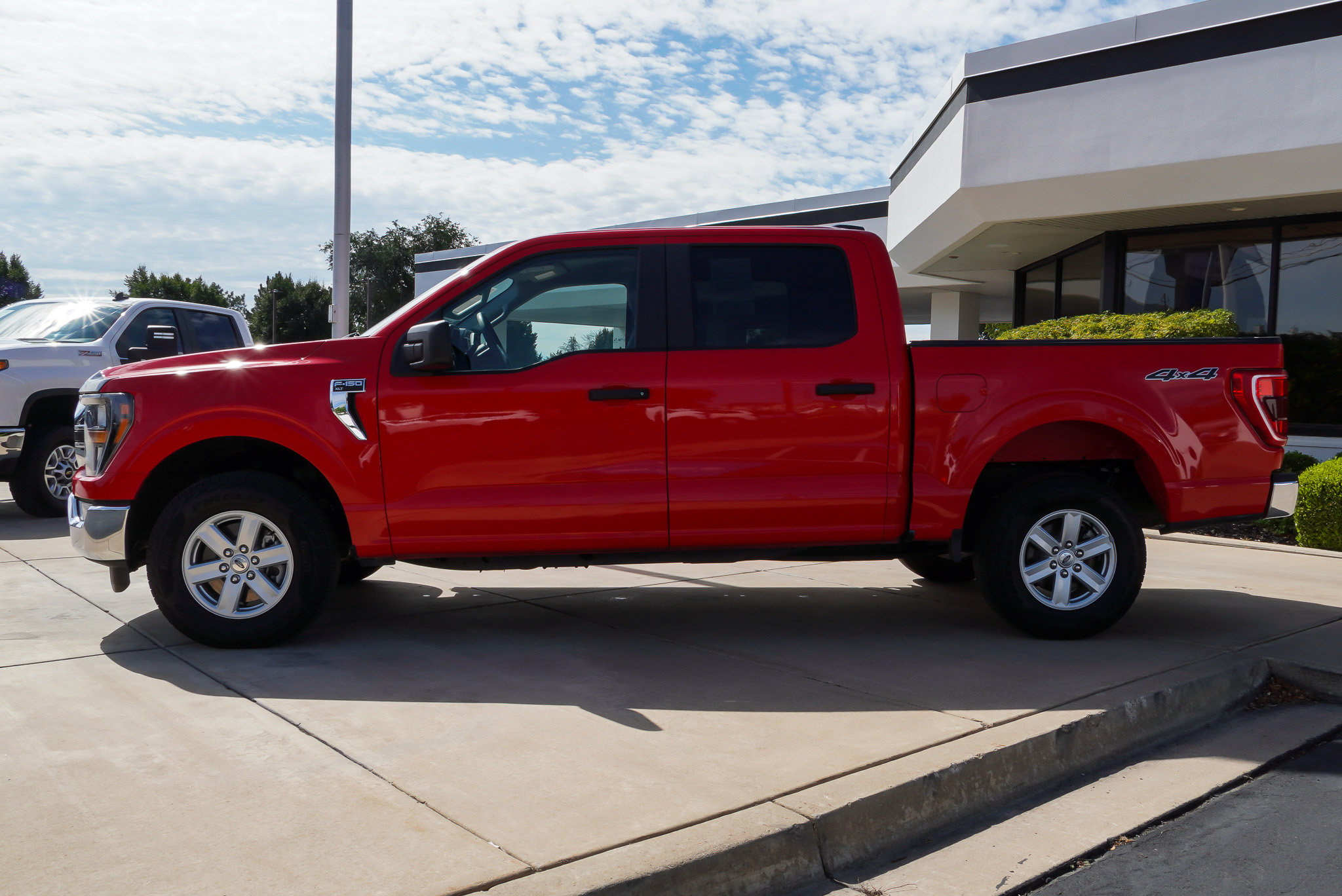 2023 Ford F-150 XLT - Photo 5