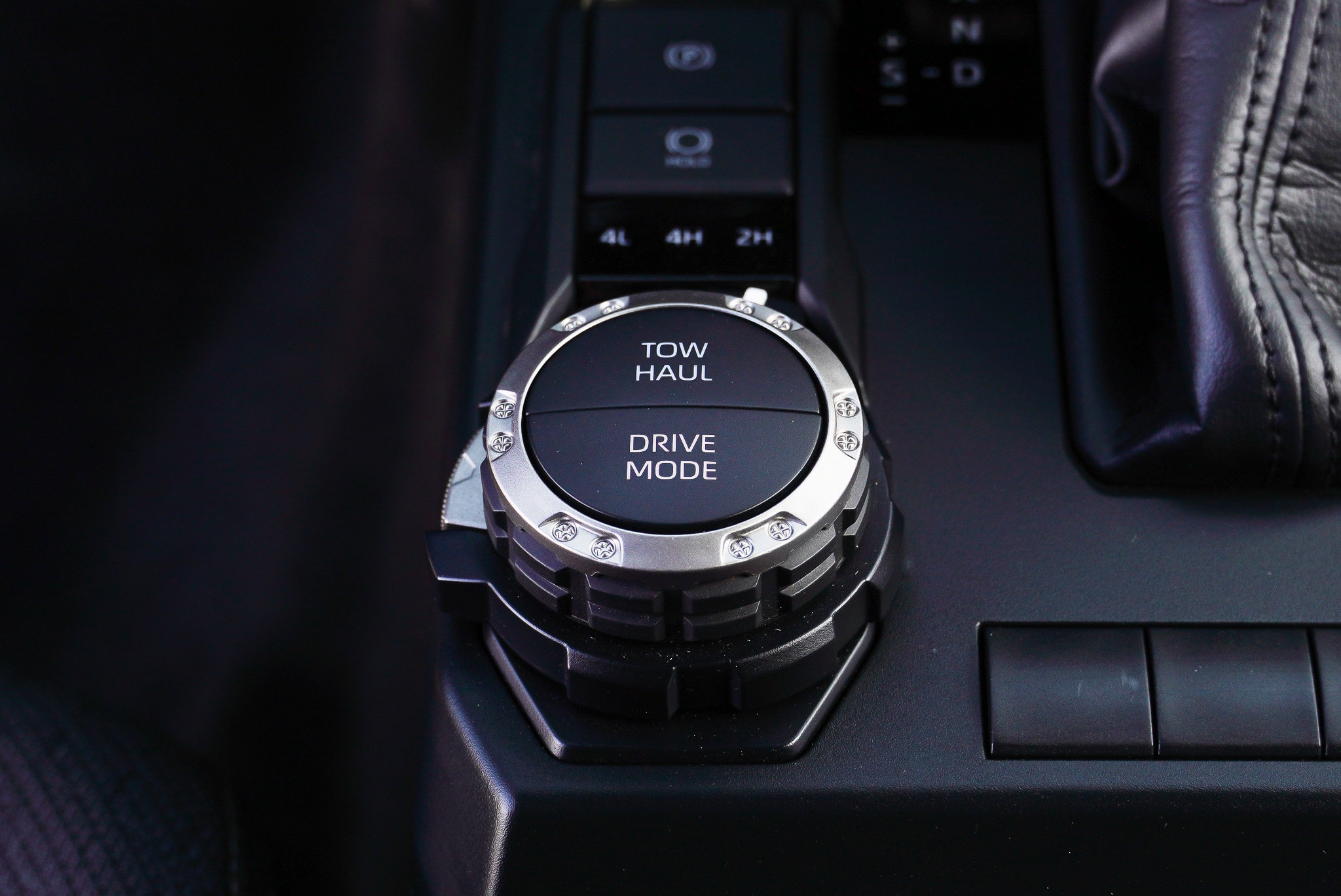 2025 Toyota 4Runner SR5 - Photo 37
