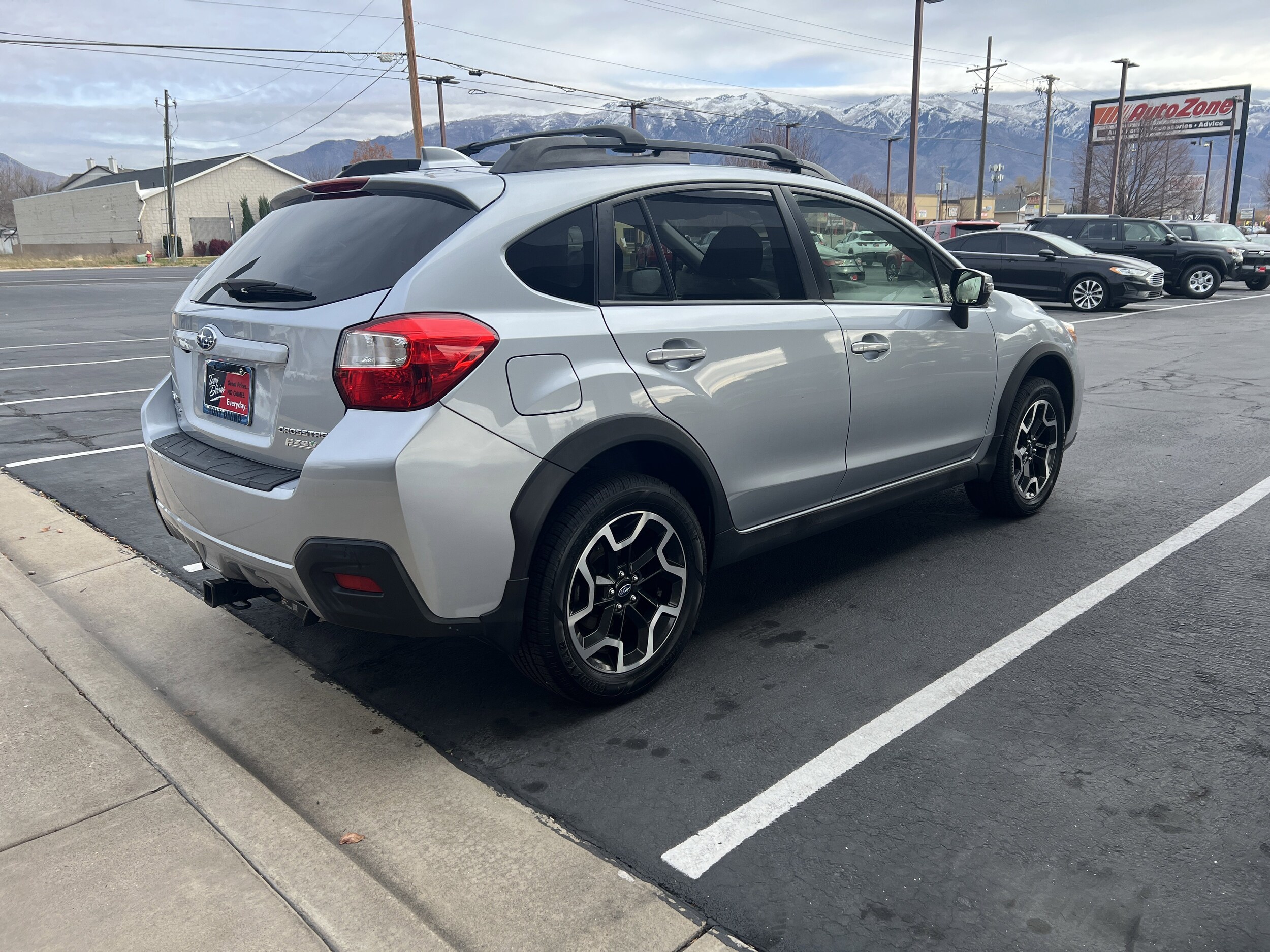 2016 Subaru Crosstrek Limited photo 3