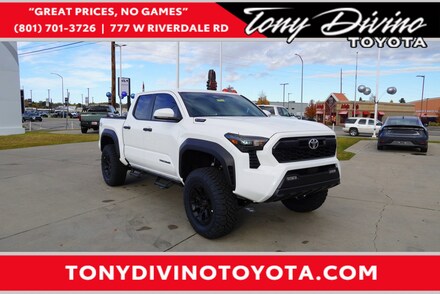 2025 Toyota Tacoma i-FORCE MAX TRD Off-Road i-FORCE MAX Truck Double Cab