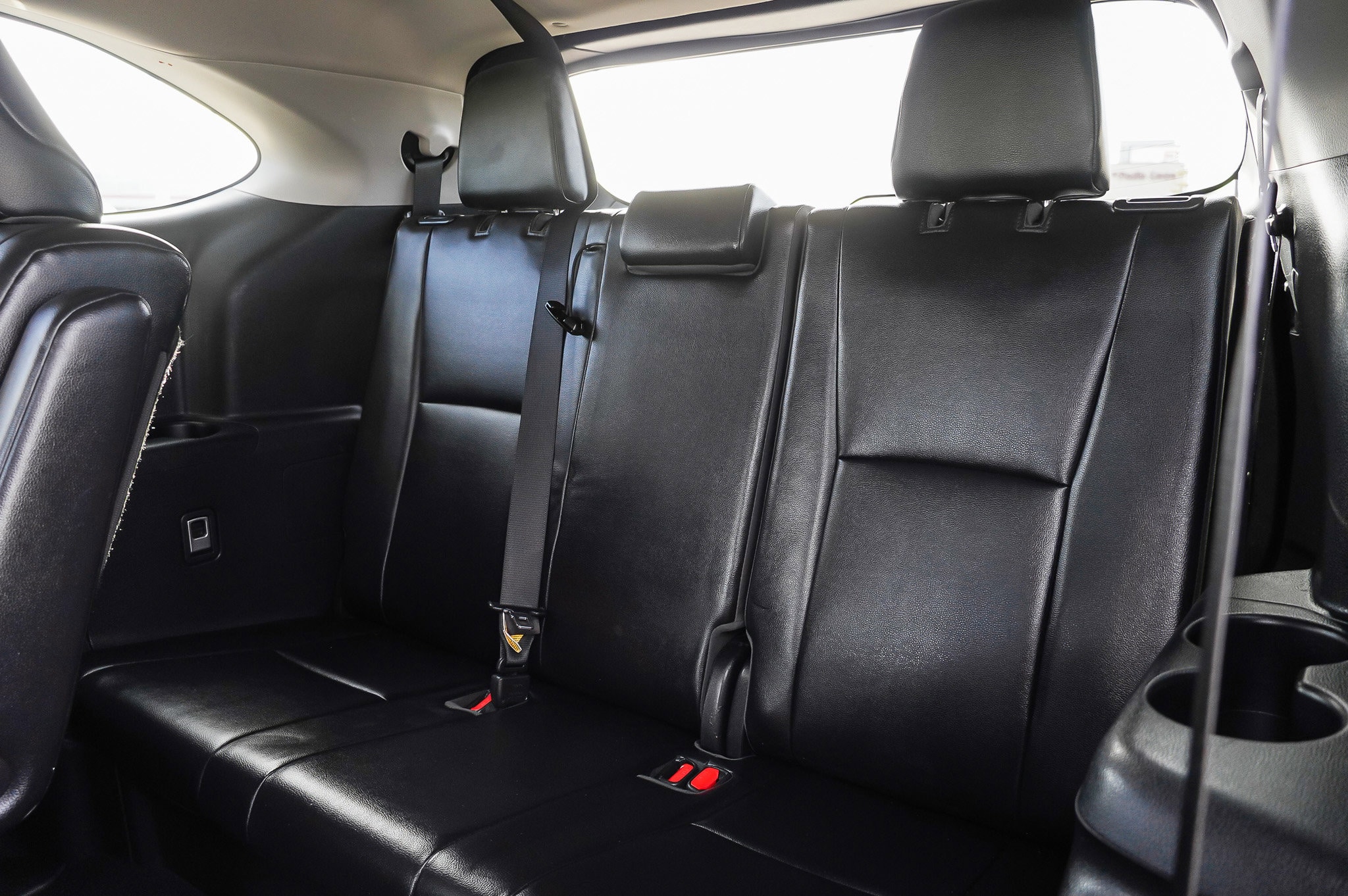 2022 Toyota Highlander XLE - Photo 25