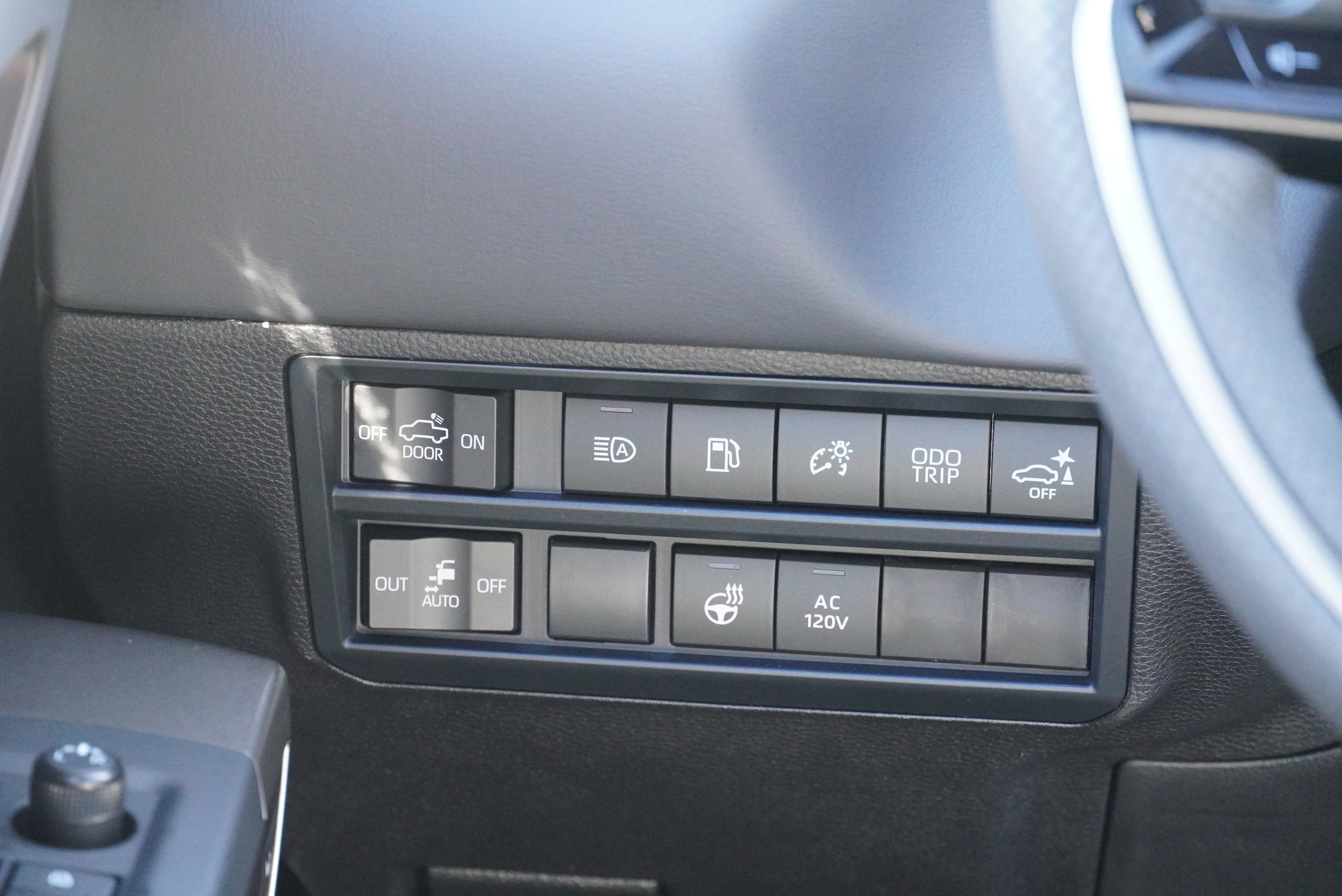 2026 Toyota Tundra Platinum - Photo 31