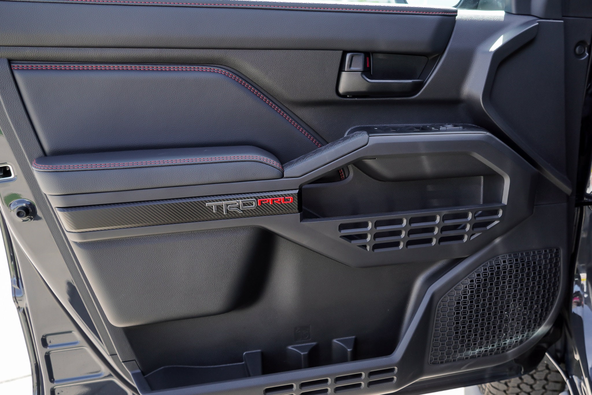 2026 Toyota Tacoma TRD Pro - Photo 22