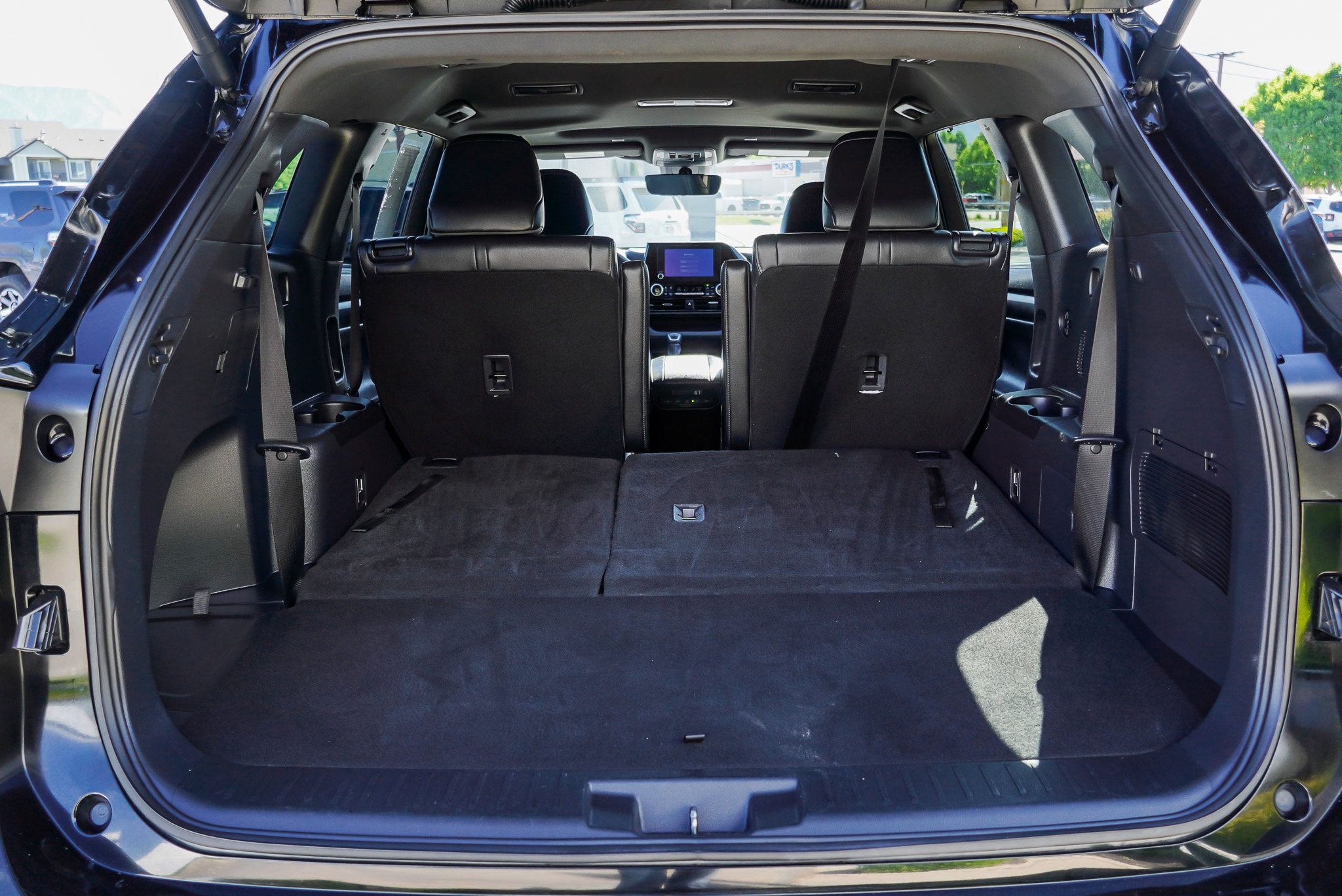 2025 Toyota Highlander XSE - Photo 14