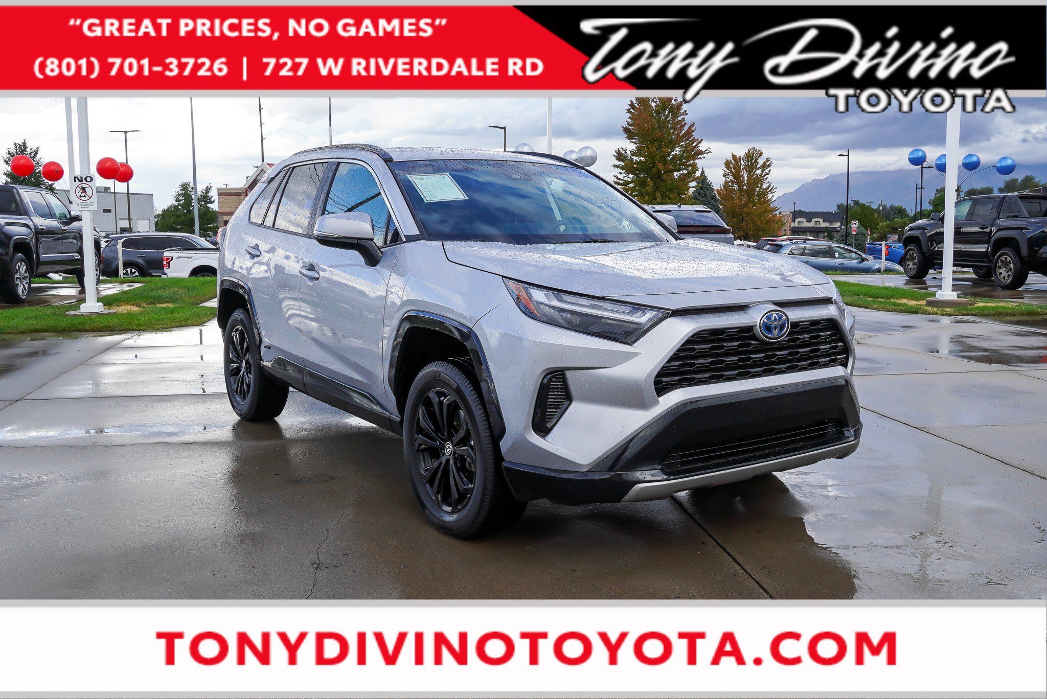 2024 Toyota RAV4 Hybrid SE SUV
