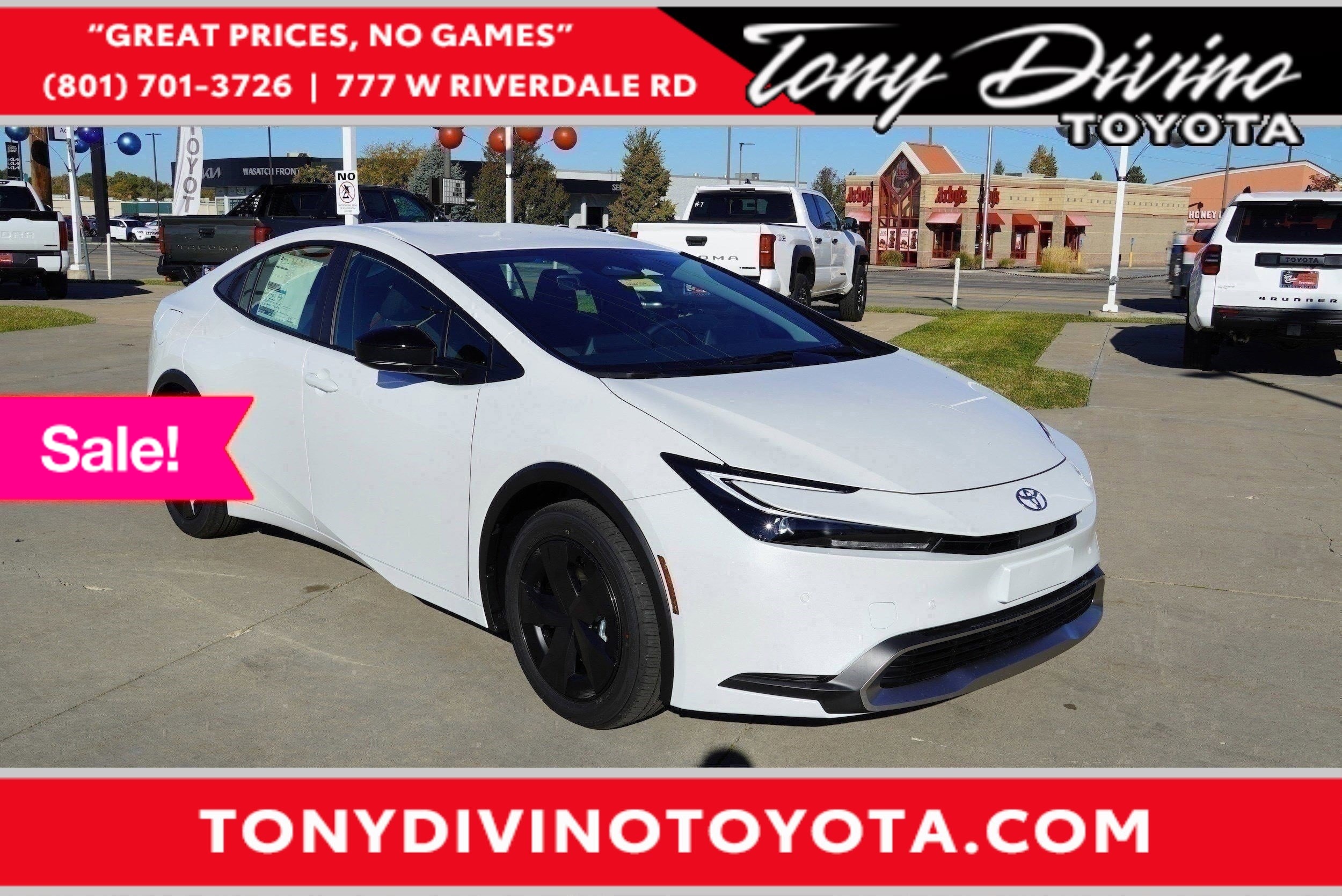 2026 Toyota Prius SE's photo