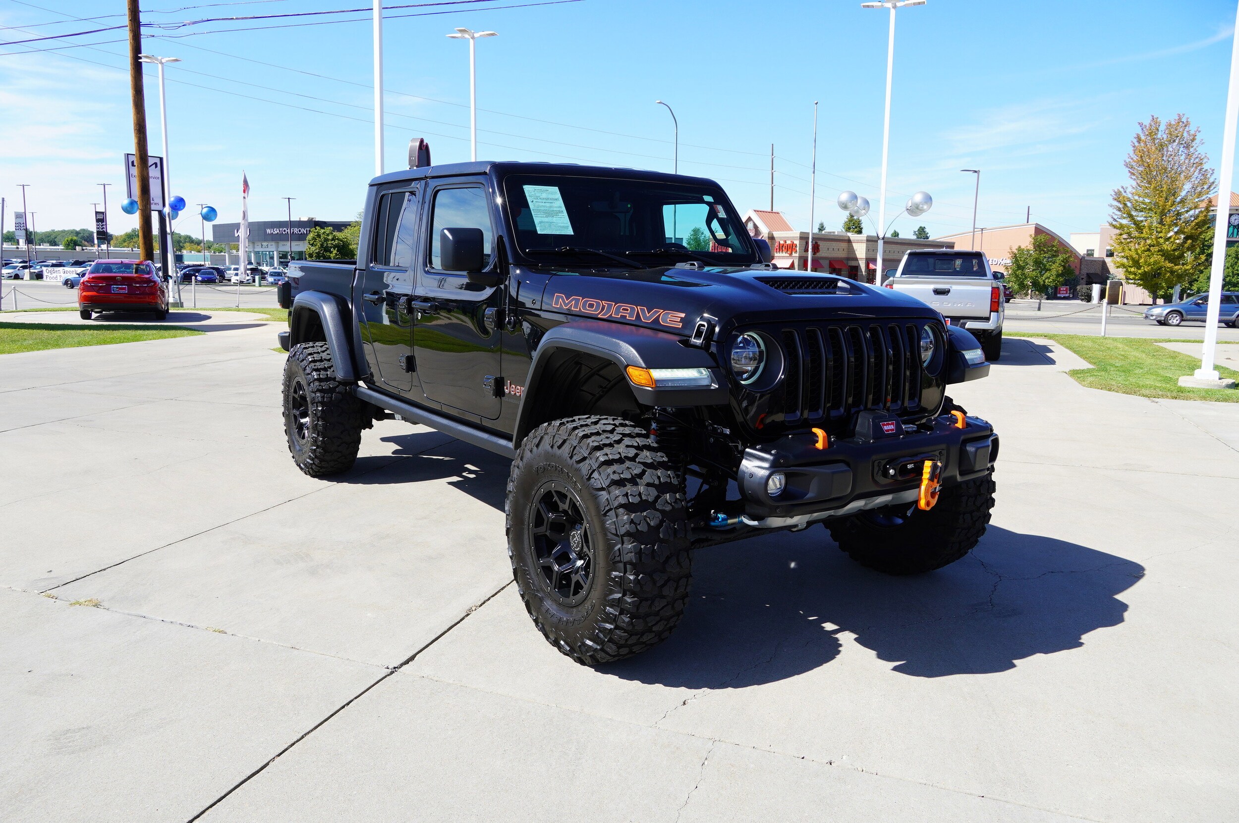 2021 Jeep Gladiator Mojave photo 2