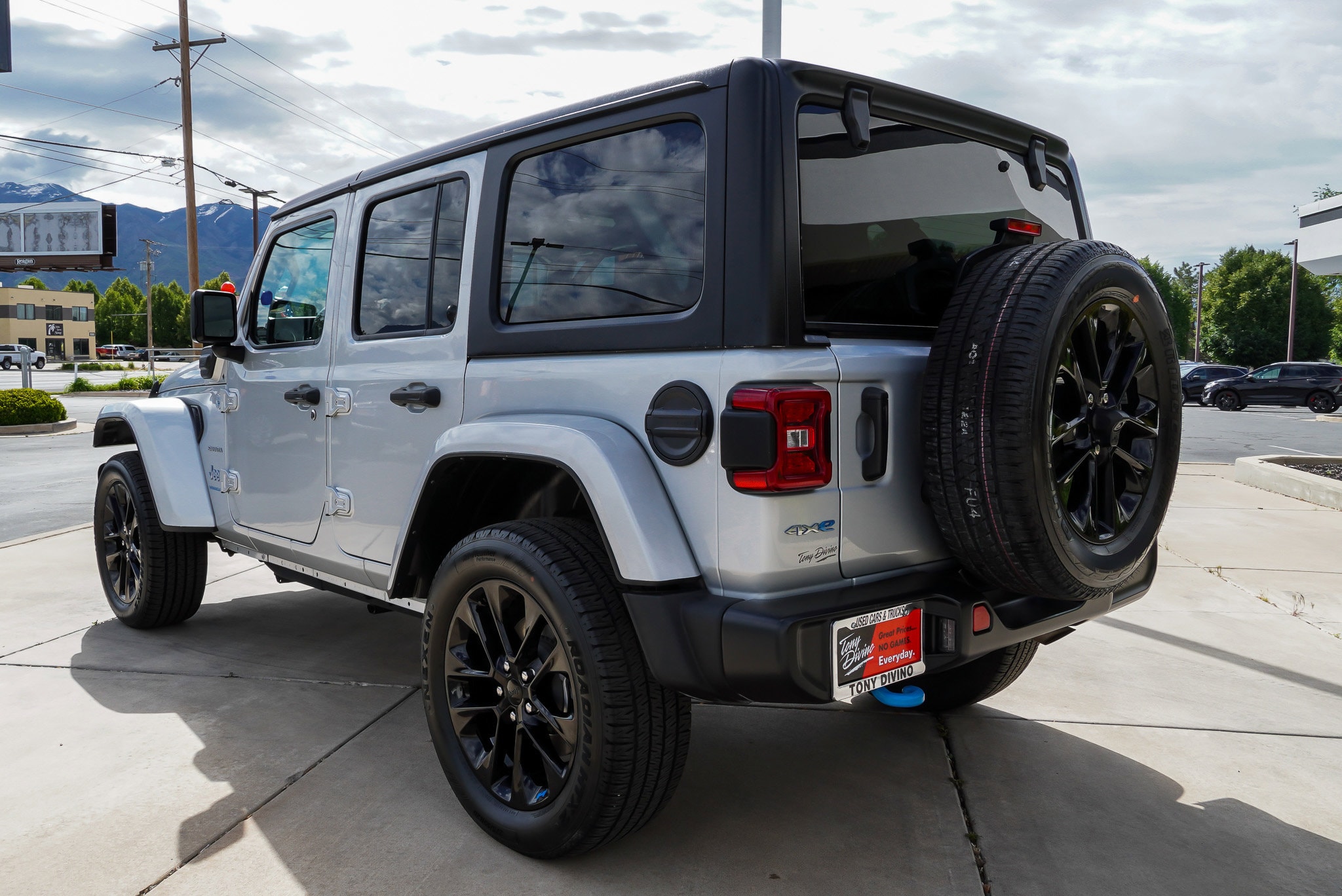 2023 Jeep Wrangler 4xe Sahara 4XE - Photo 6