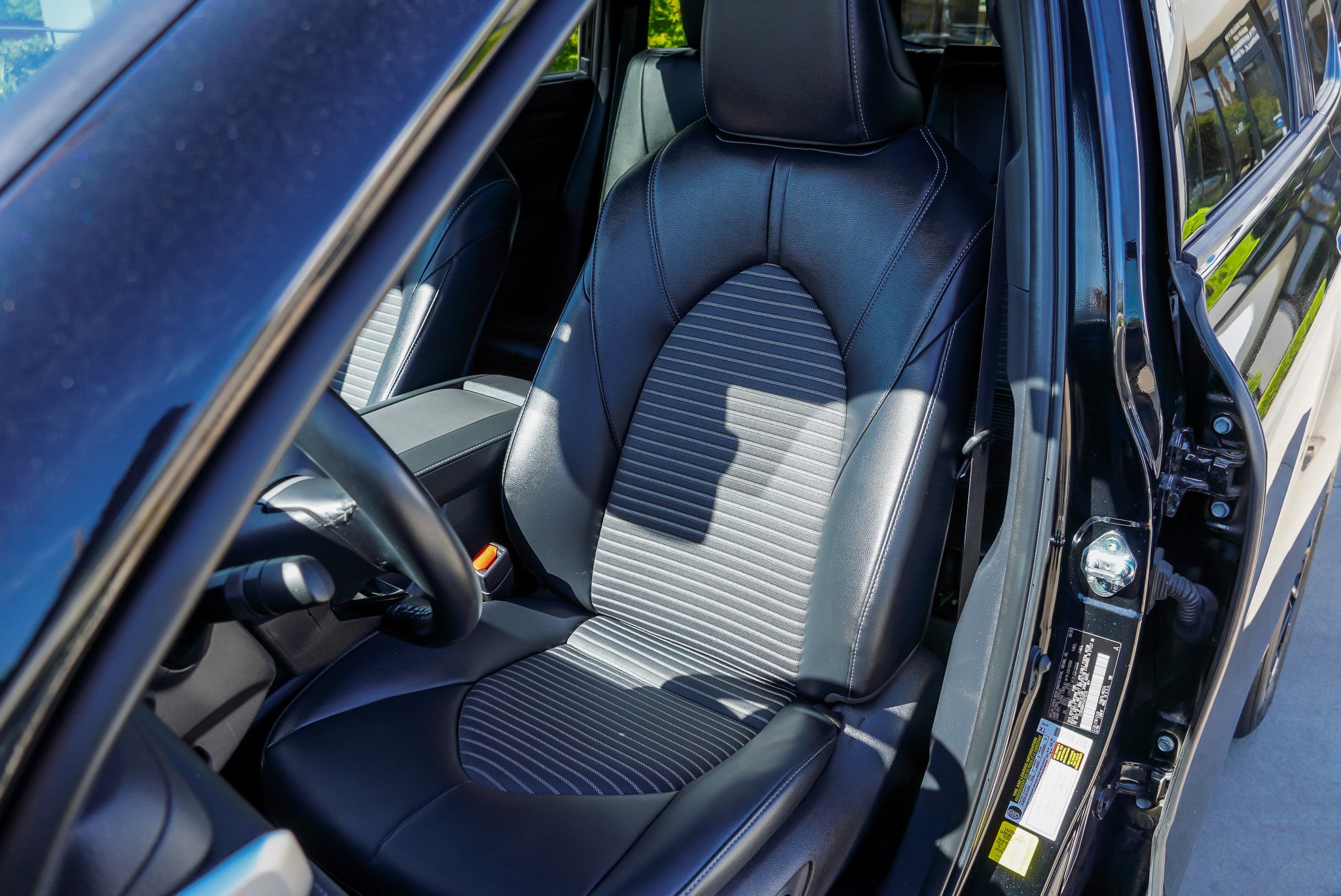 2025 Toyota Highlander XSE - Photo 16
