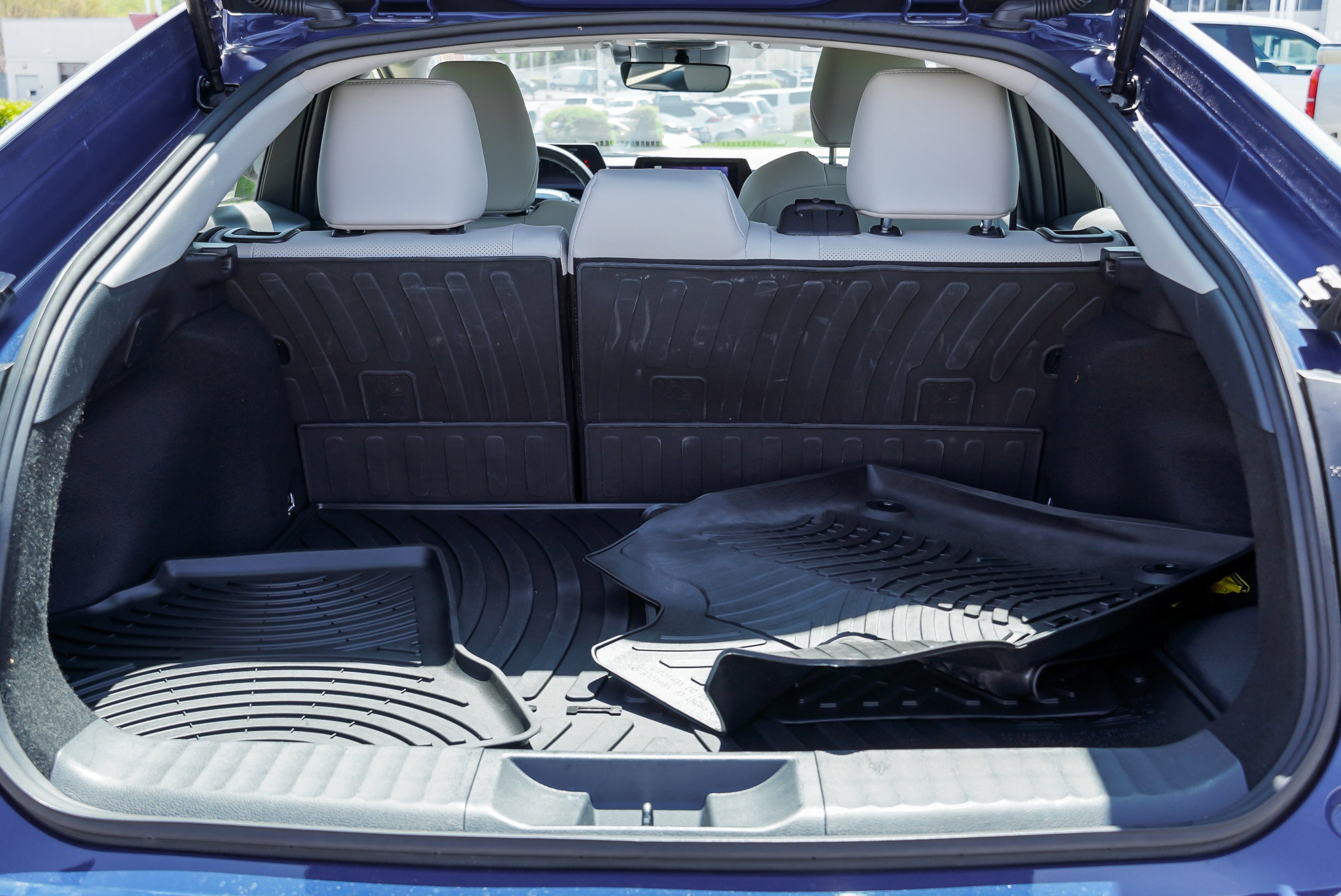 2024 Toyota Prius XLE - Photo 14