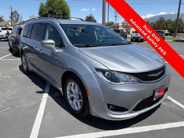 Used 2018 Chrysler Pacifica Touring L Plus with VIN 2C4RC1EG5JR330394 for sale in Riverdale, UT
