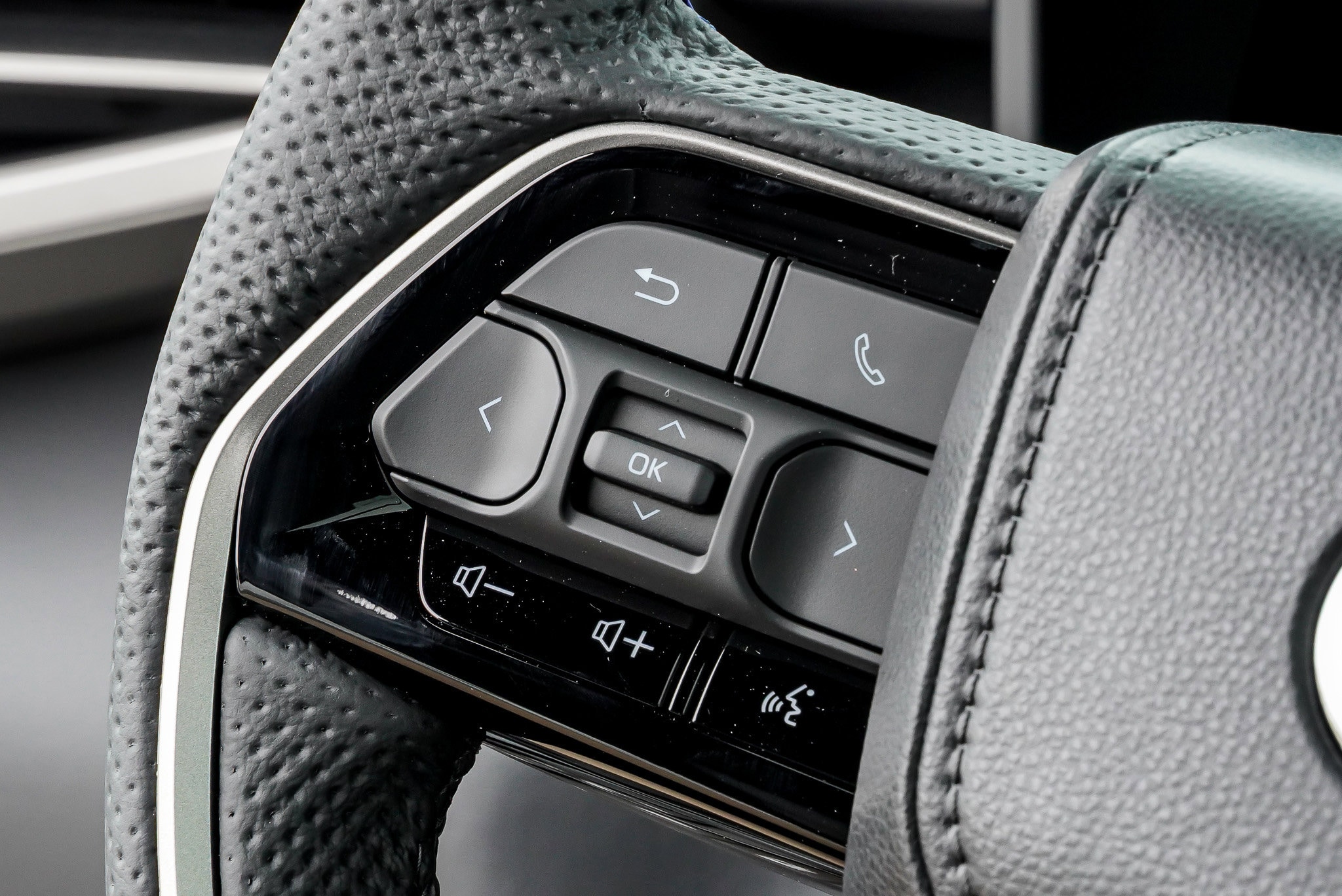 2026 Toyota Tundra Platinum - Photo 36