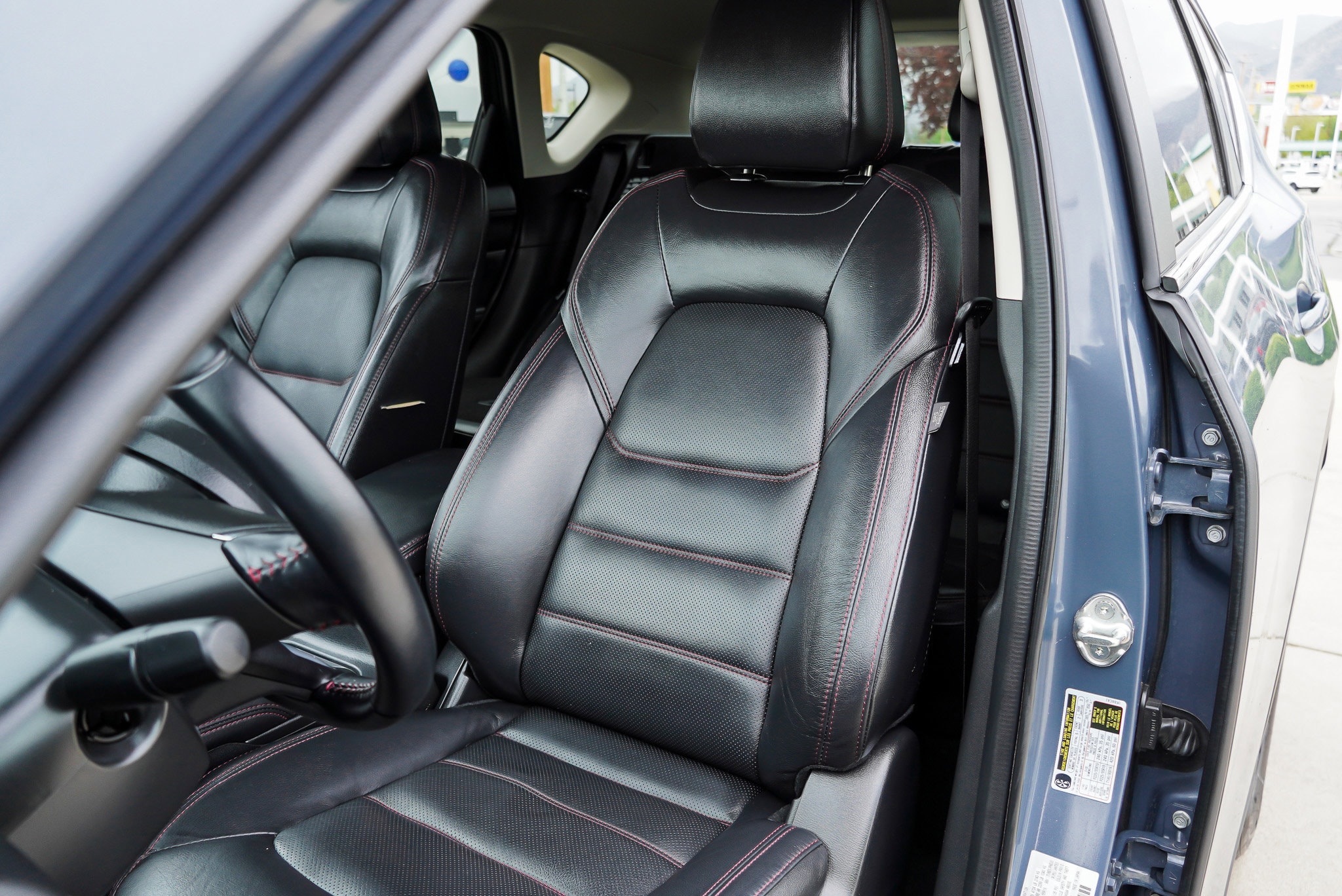 2025 Mazda CX-5 S Carbon Edition - Photo 16