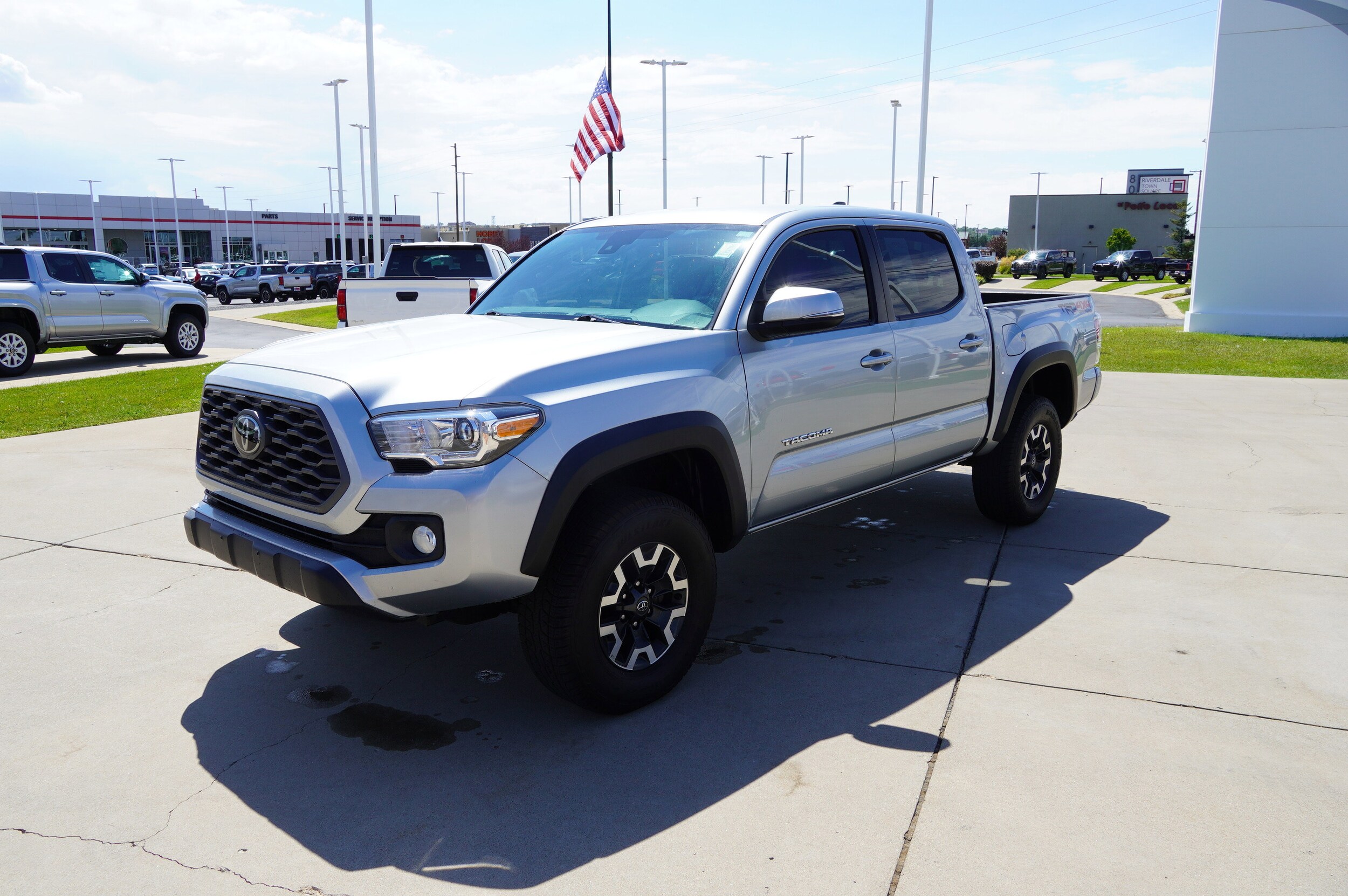2022 Toyota Tacoma TRD Off-Road Double Cab photo 4