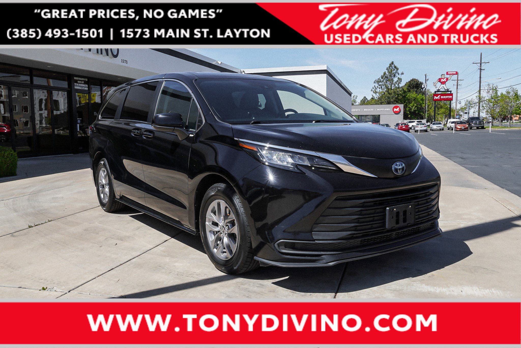 2023 Toyota Sienna Van Passenger Van 