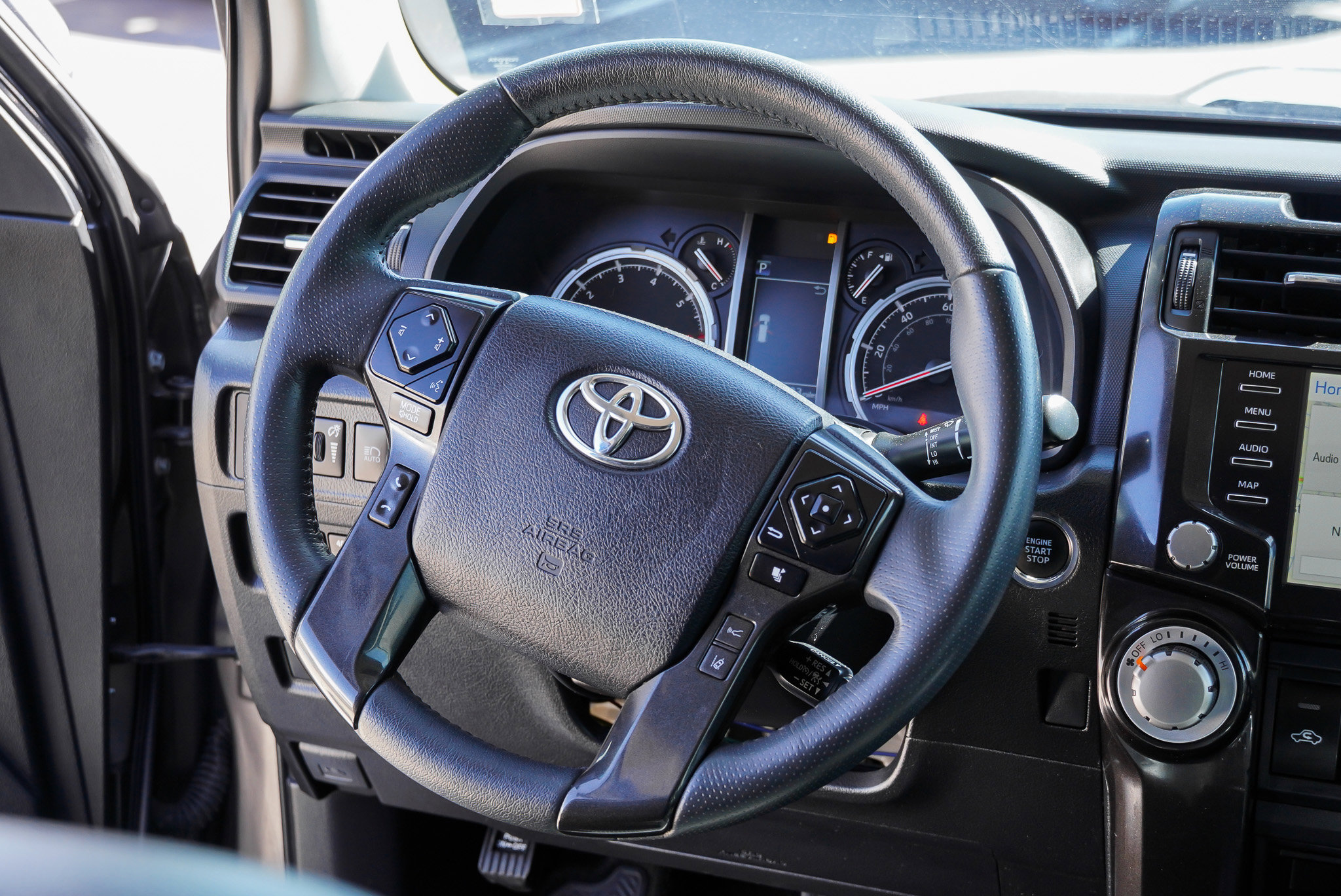 2023 Toyota 4Runner TRD Off-Road - Photo 31