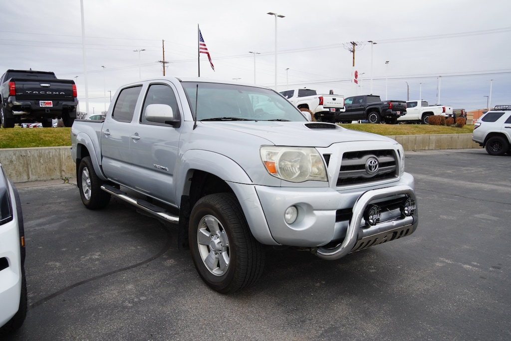 Used 2009 Toyota Tacoma Base Truck Double-Cab