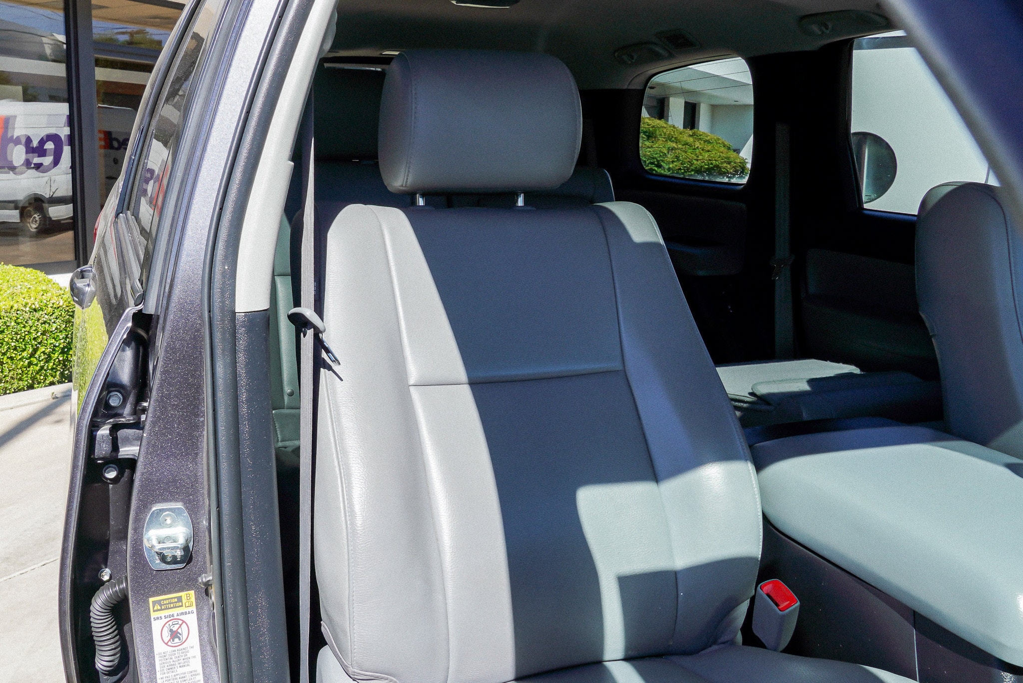 2016 Toyota Sequoia SR5 - Photo 26