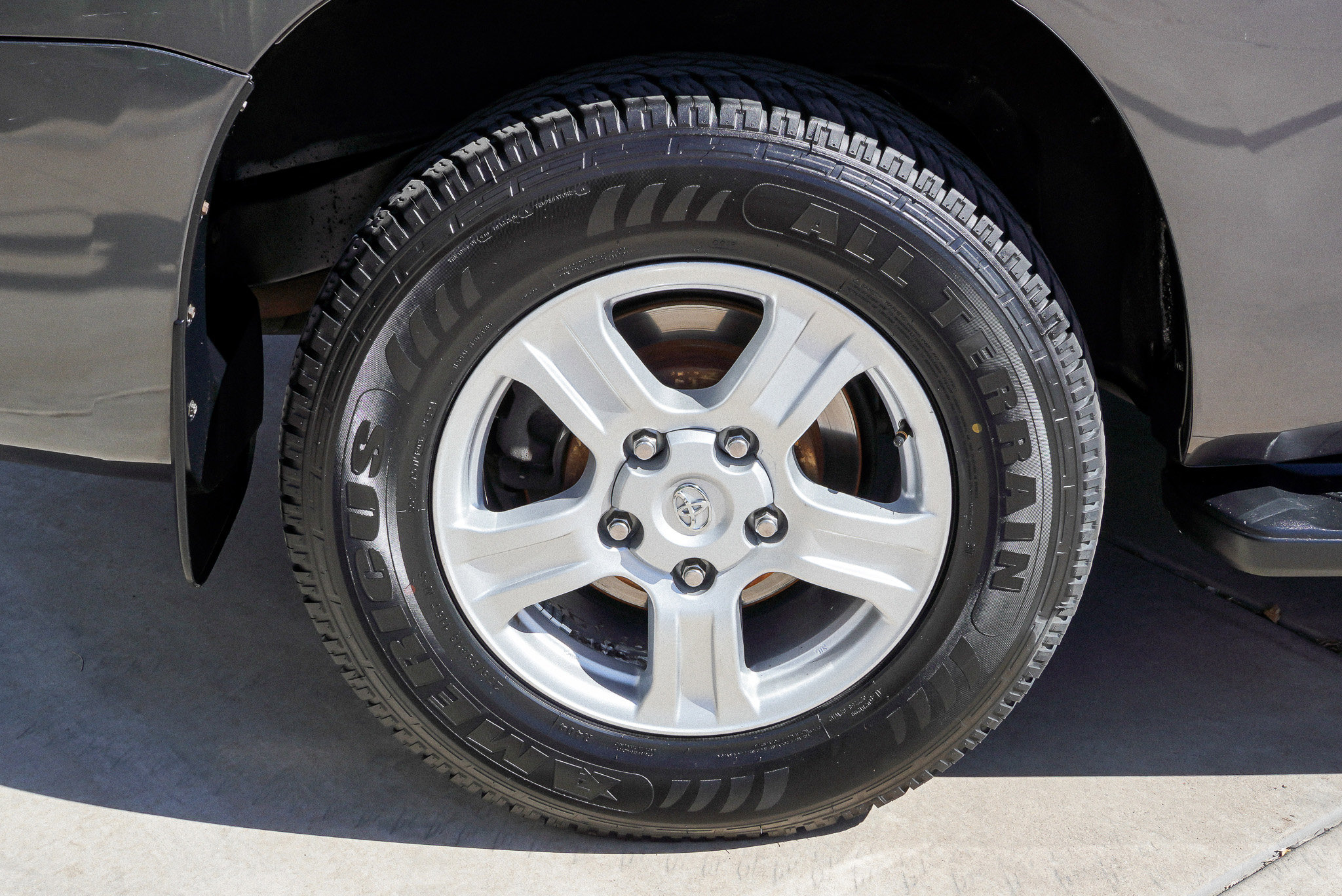 2016 Toyota Sequoia SR5 - Photo 11