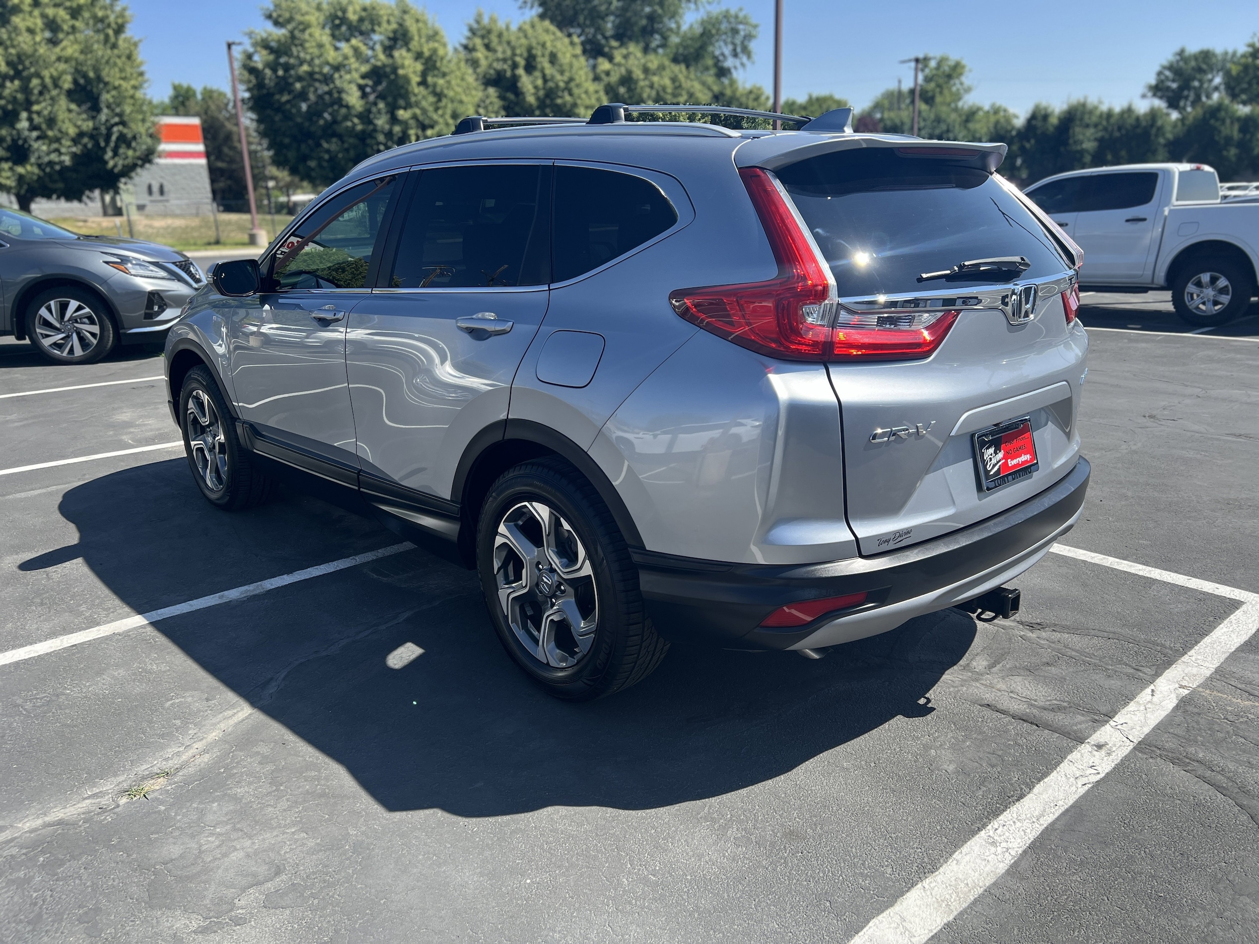 Used 2019 Honda CR-V EX with VIN JHLRW2H59KX016177 for sale in Riverdale, UT