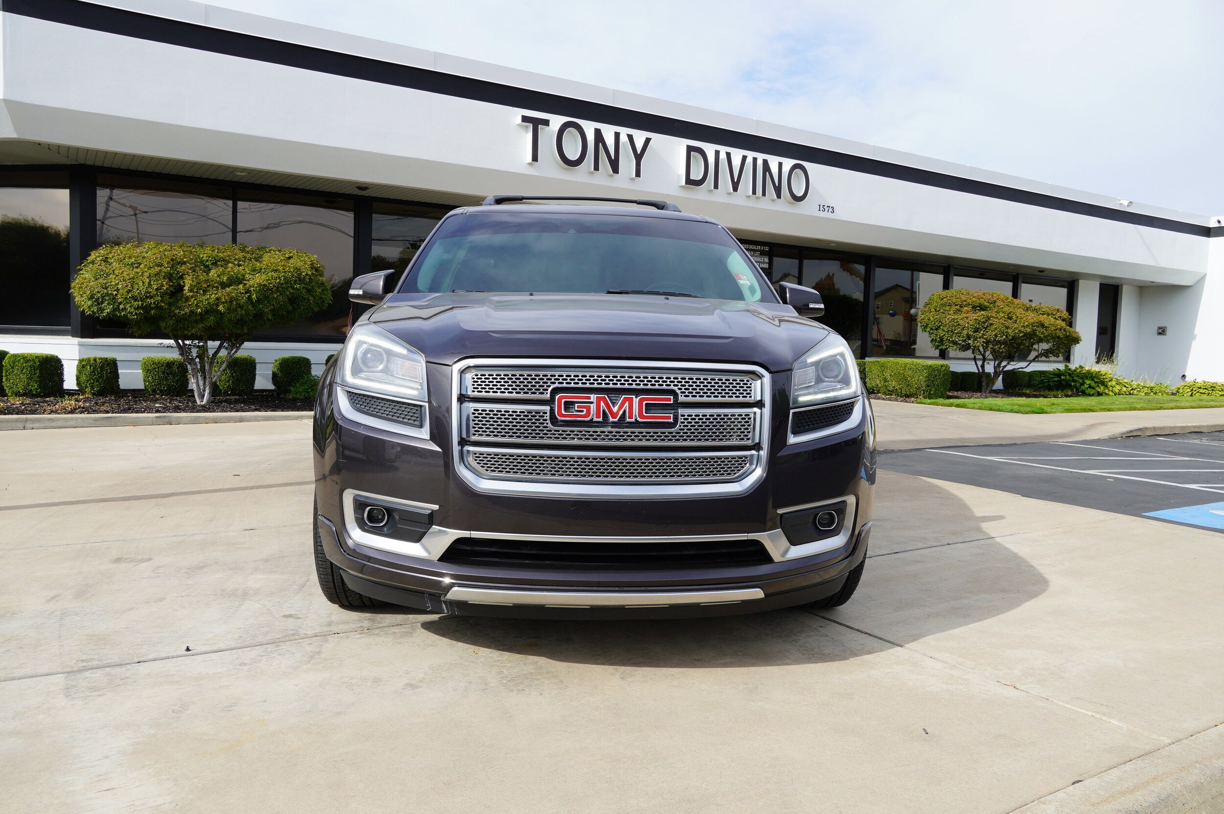 2015 Gmc Acadia Denali photo 3
