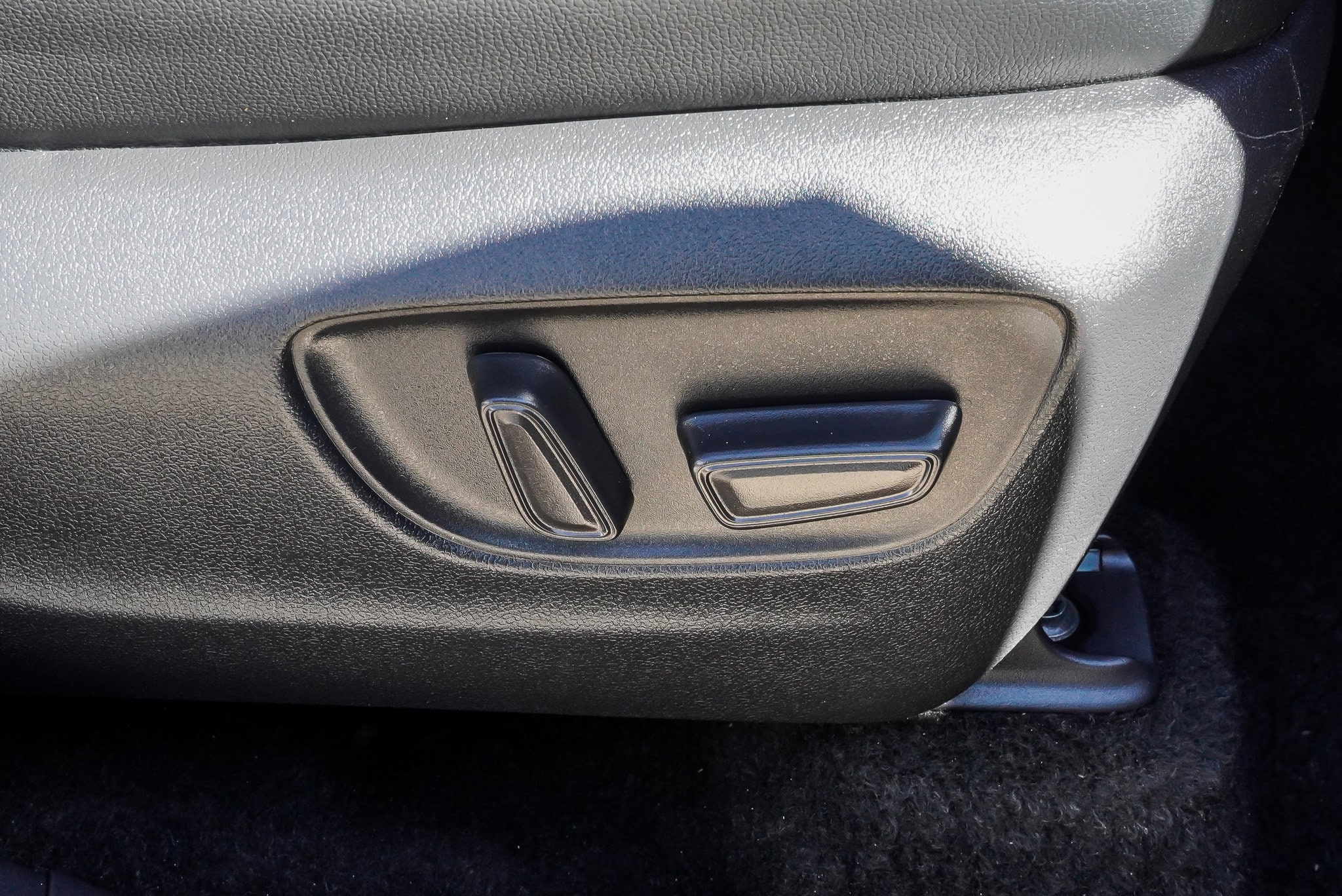2025 Toyota Highlander XSE - Photo 28