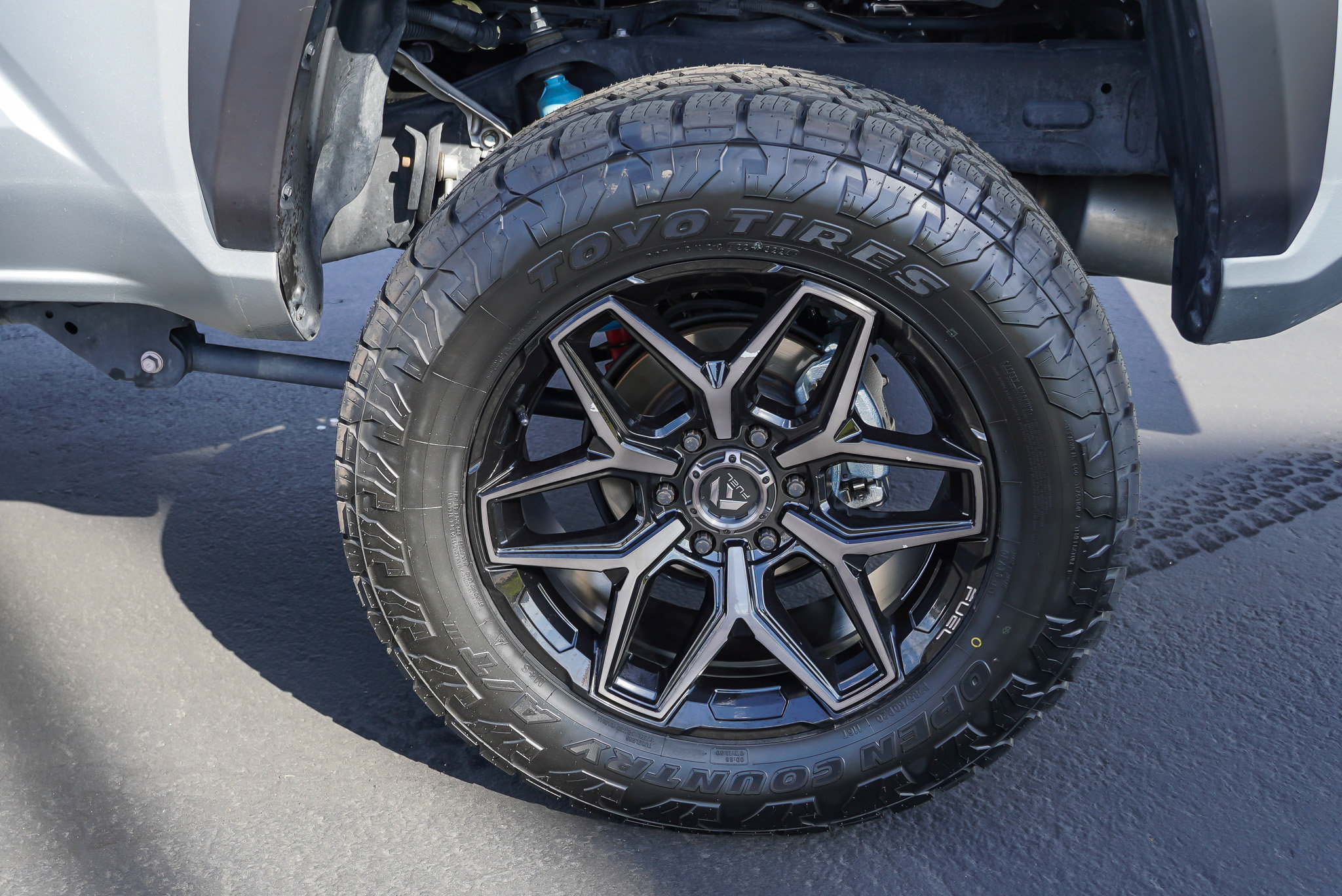 2025 Toyota Tacoma TRD Off Road - Photo 13