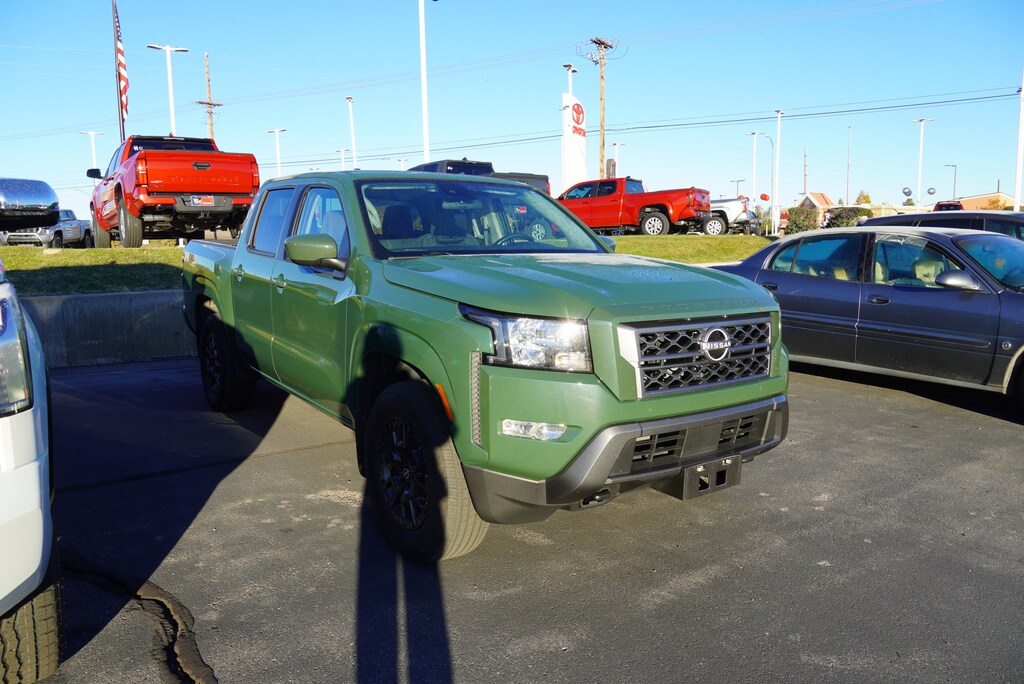 Used 2022 Nissan Frontier SV Truck Crew Cab