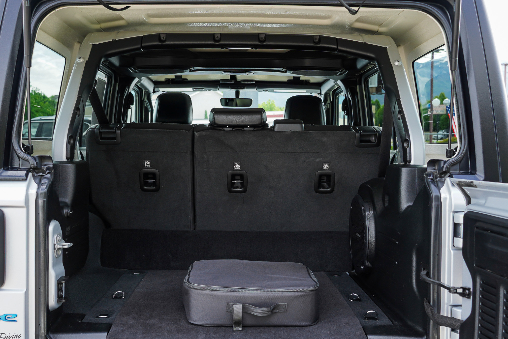 2023 Jeep Wrangler 4xe Sahara 4XE - Photo 14