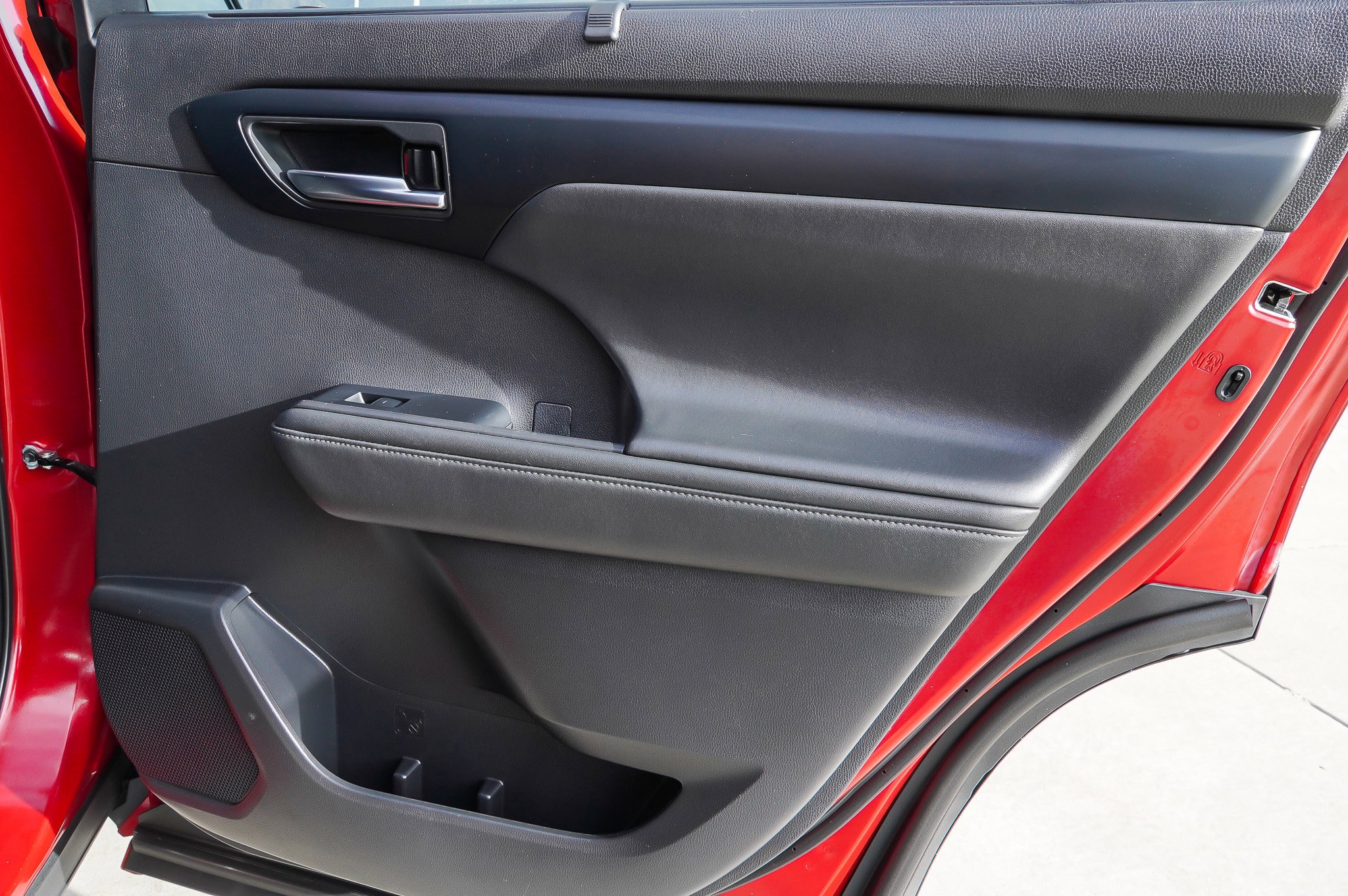 2022 Toyota Highlander XLE - Photo 30
